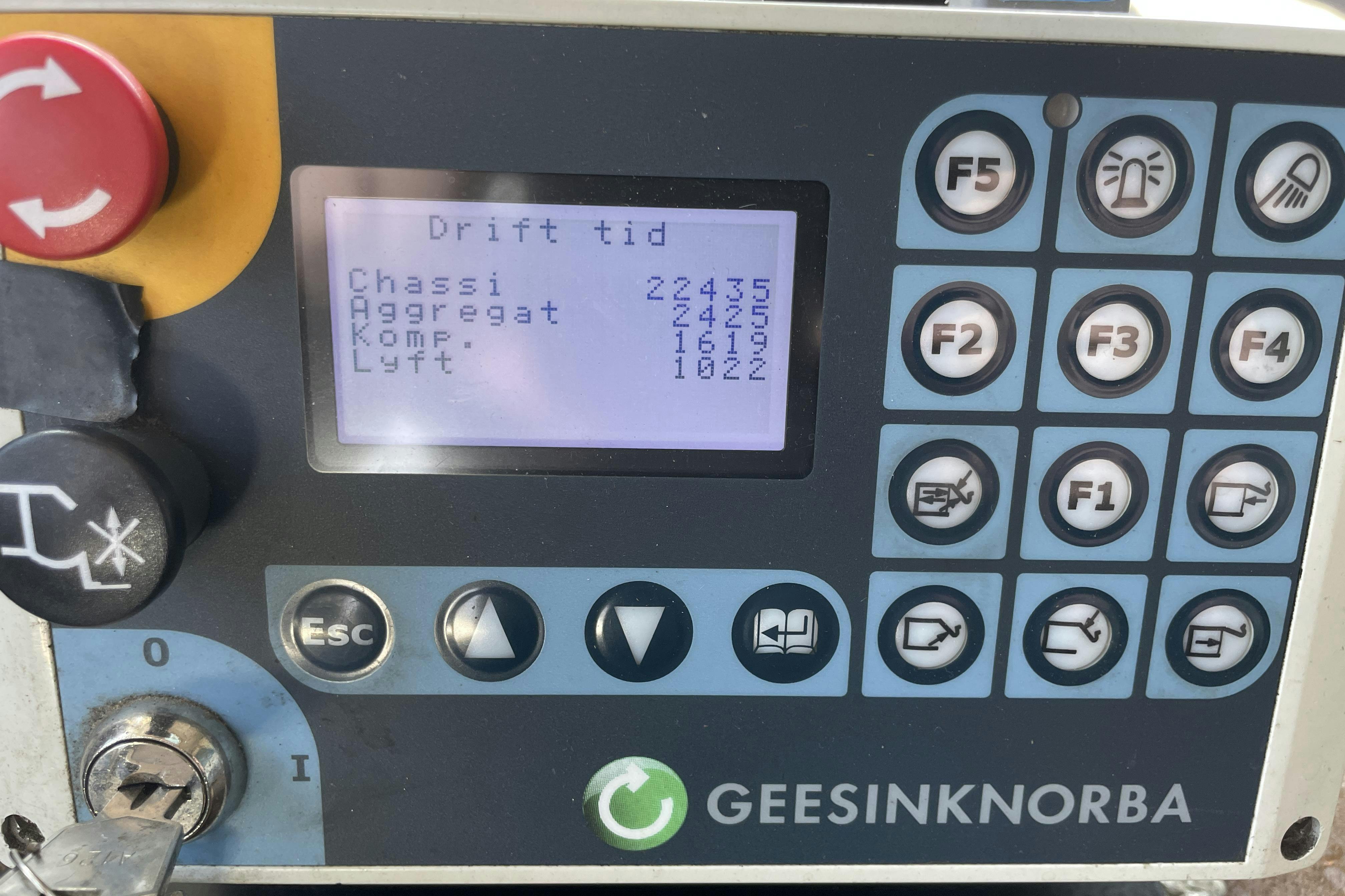 VOLVO FE - 382 369 km - Automat - gul - 2013