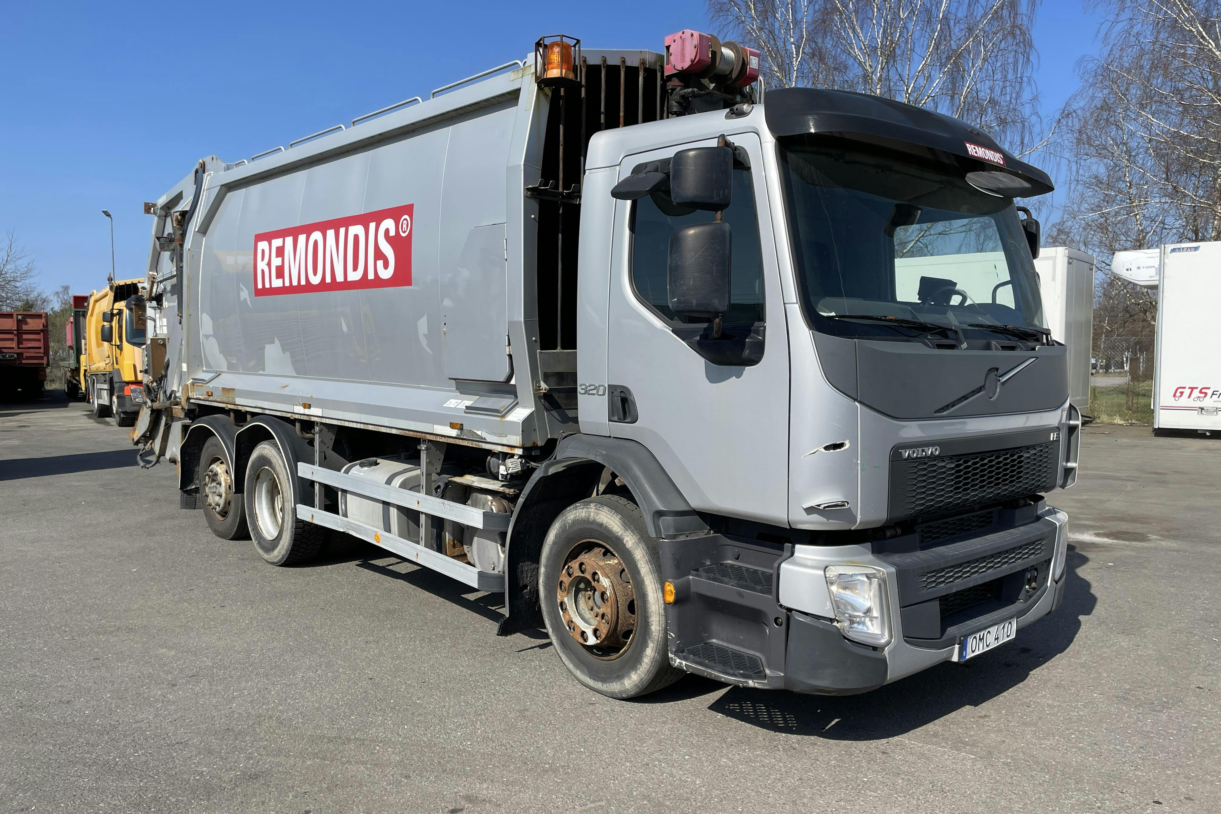 VOLVO FE - 751 268 km - Automatic - silver - 2015