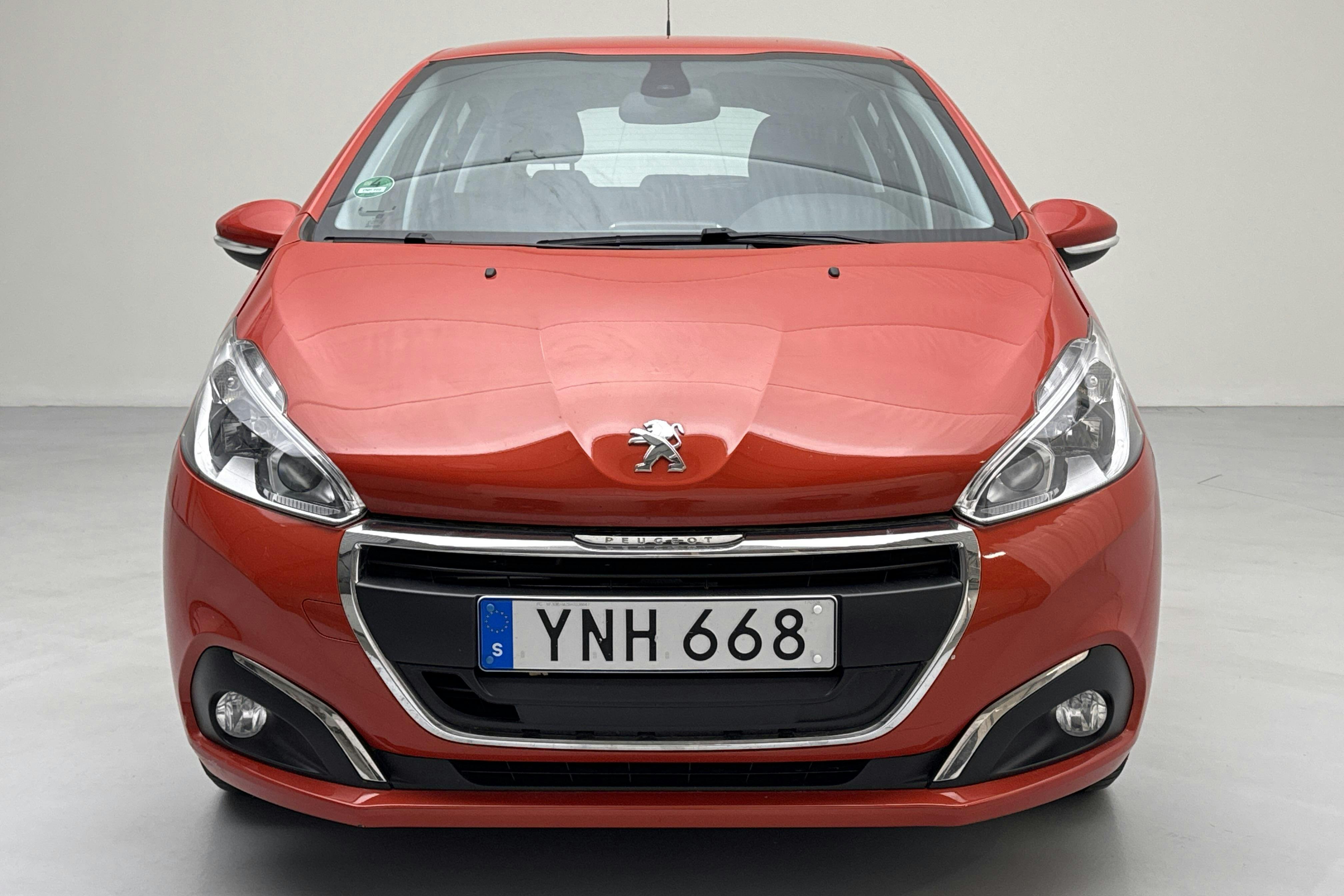 Peugeot 208 PureTech 5dr (82hk) - 48 080 km - Automatyczna - 2017