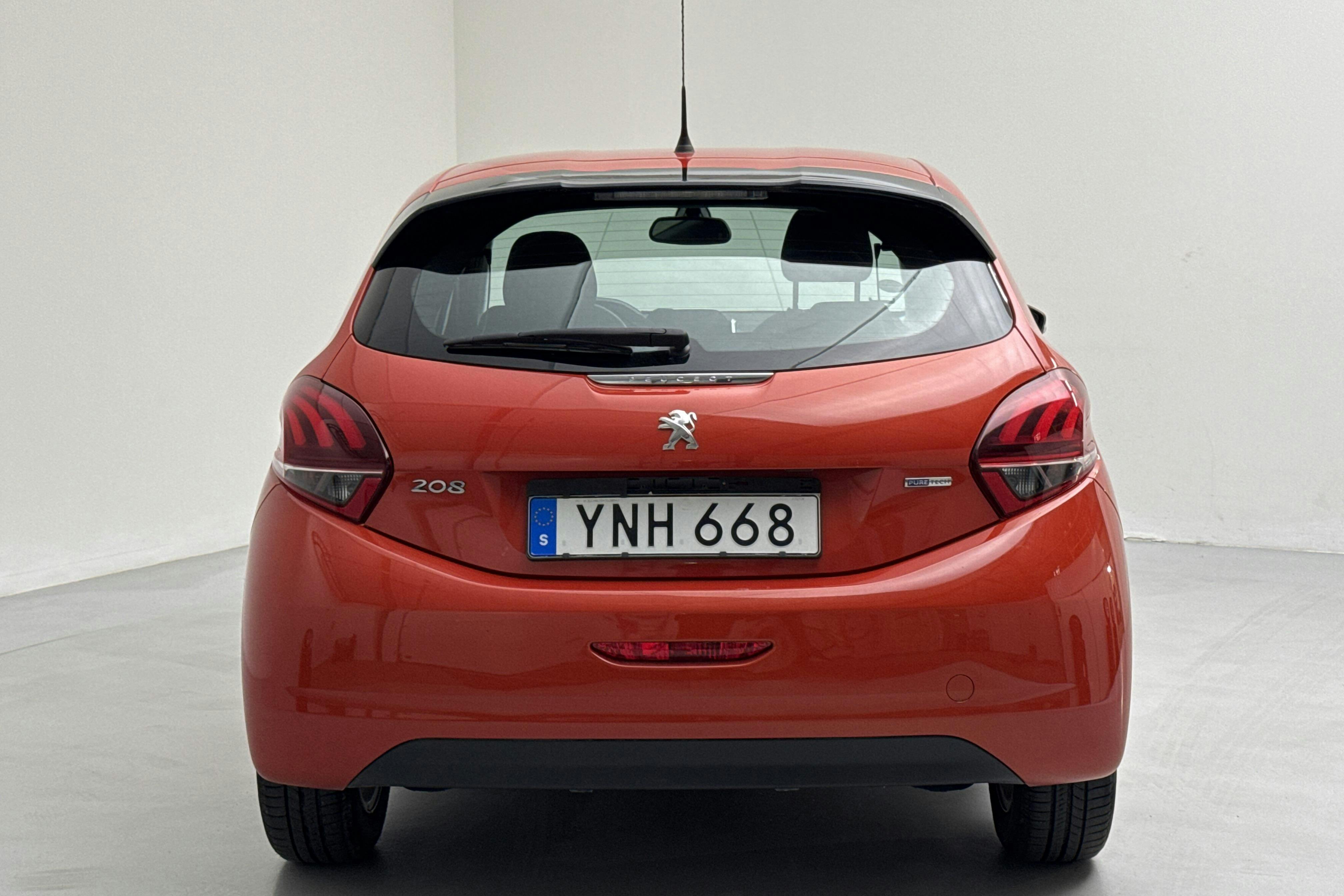 Peugeot 208 PureTech 5dr (82hk) - 48 080 km - Automatyczna - 2017