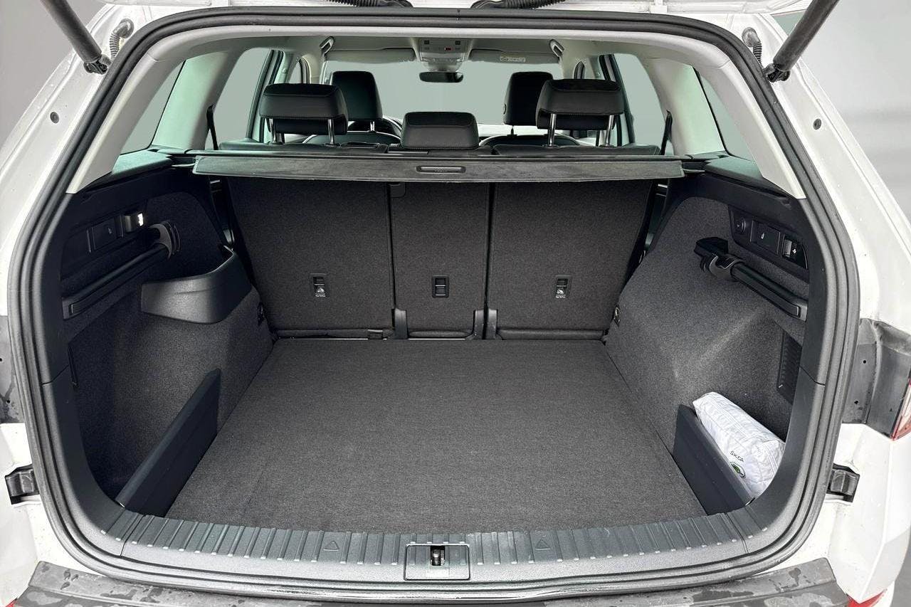 Skoda Kodiaq 2.0 TSI 4X4 (190hk) - 219 080 km - Automaatne - valge - 2019