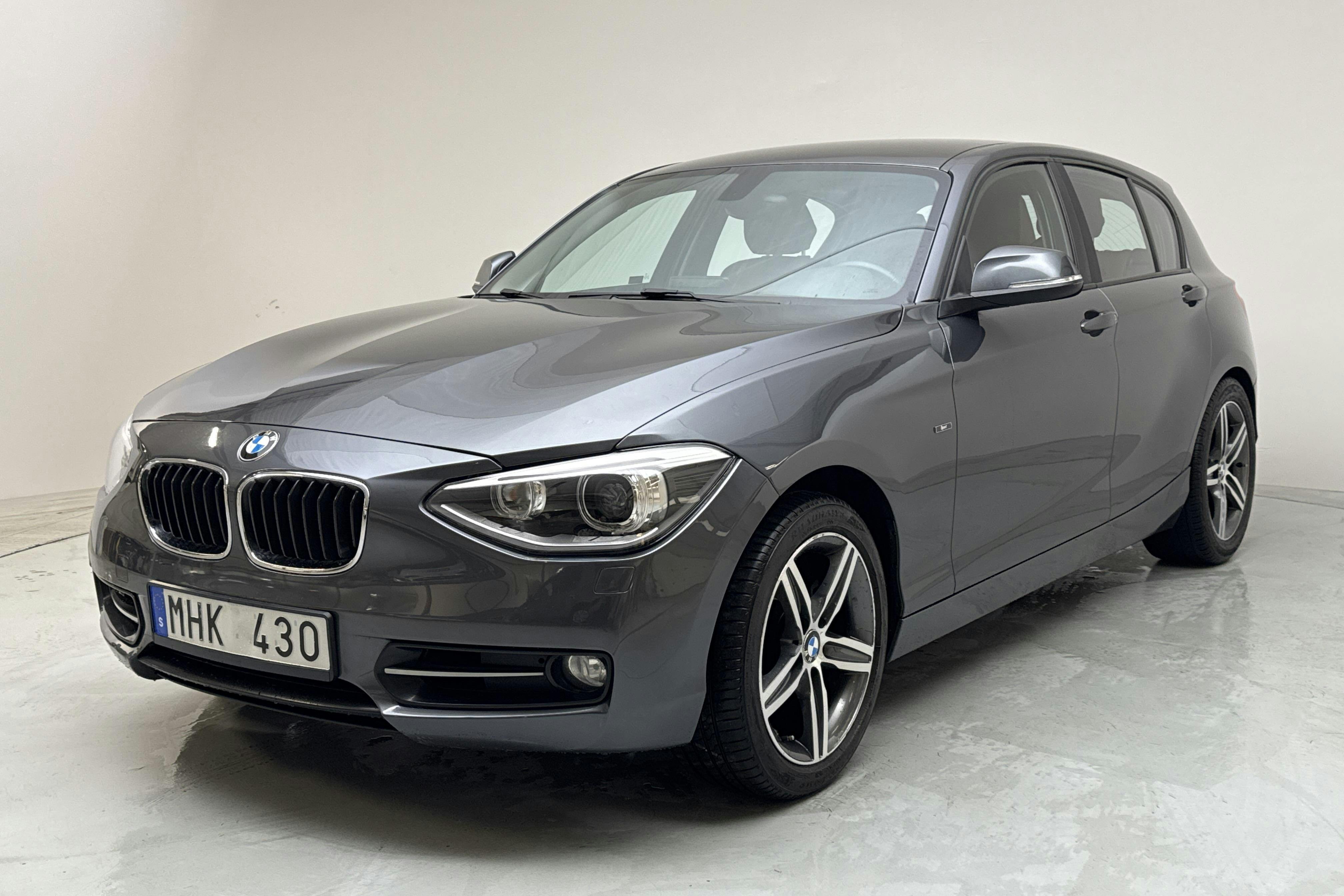 BMW 120d 5dr, F20 (184hk) - 160 470 km - Automatic - gray - 2012