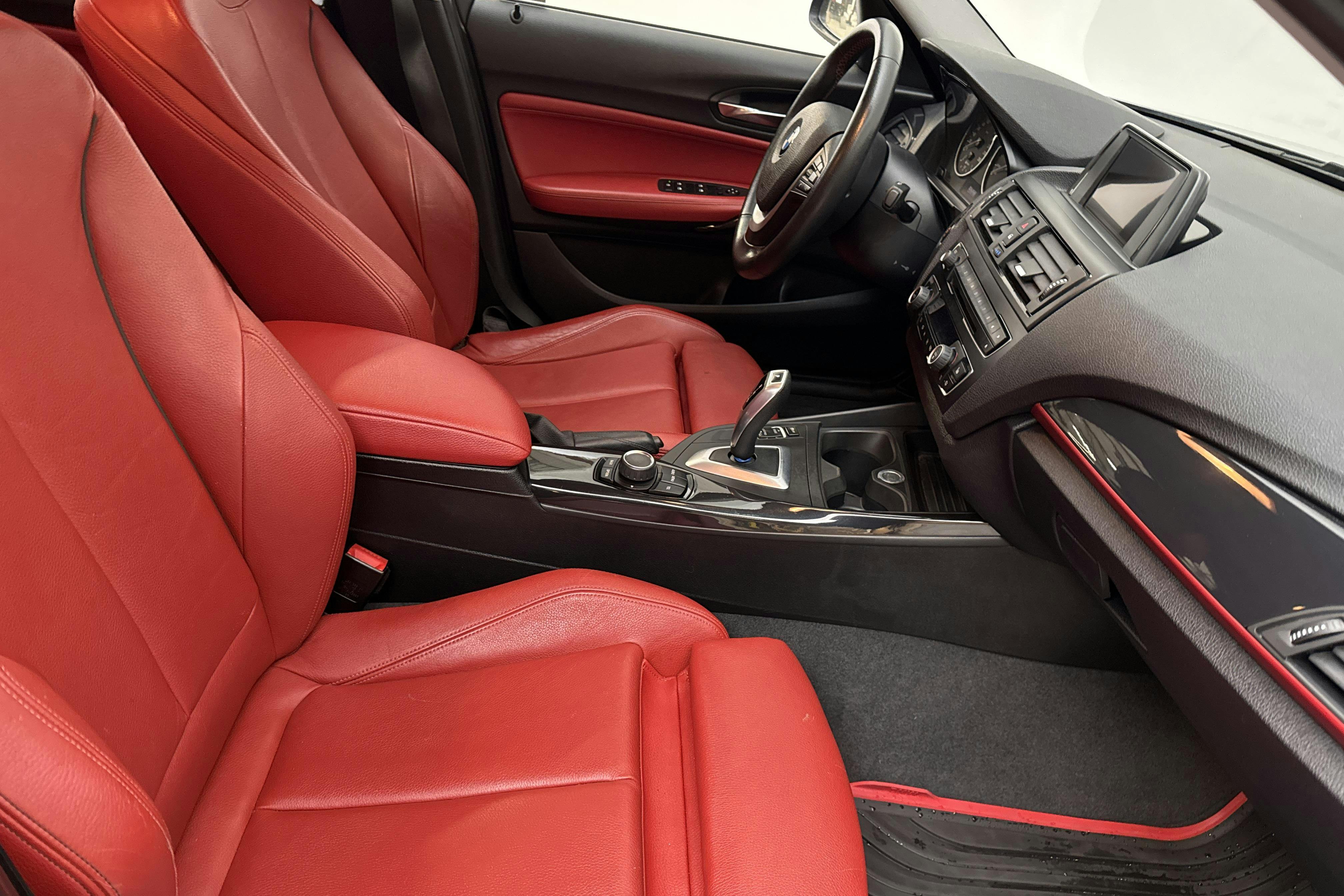 BMW 120d 5dr, F20 (184hk) - 160 470 km - Automatic - gray - 2012