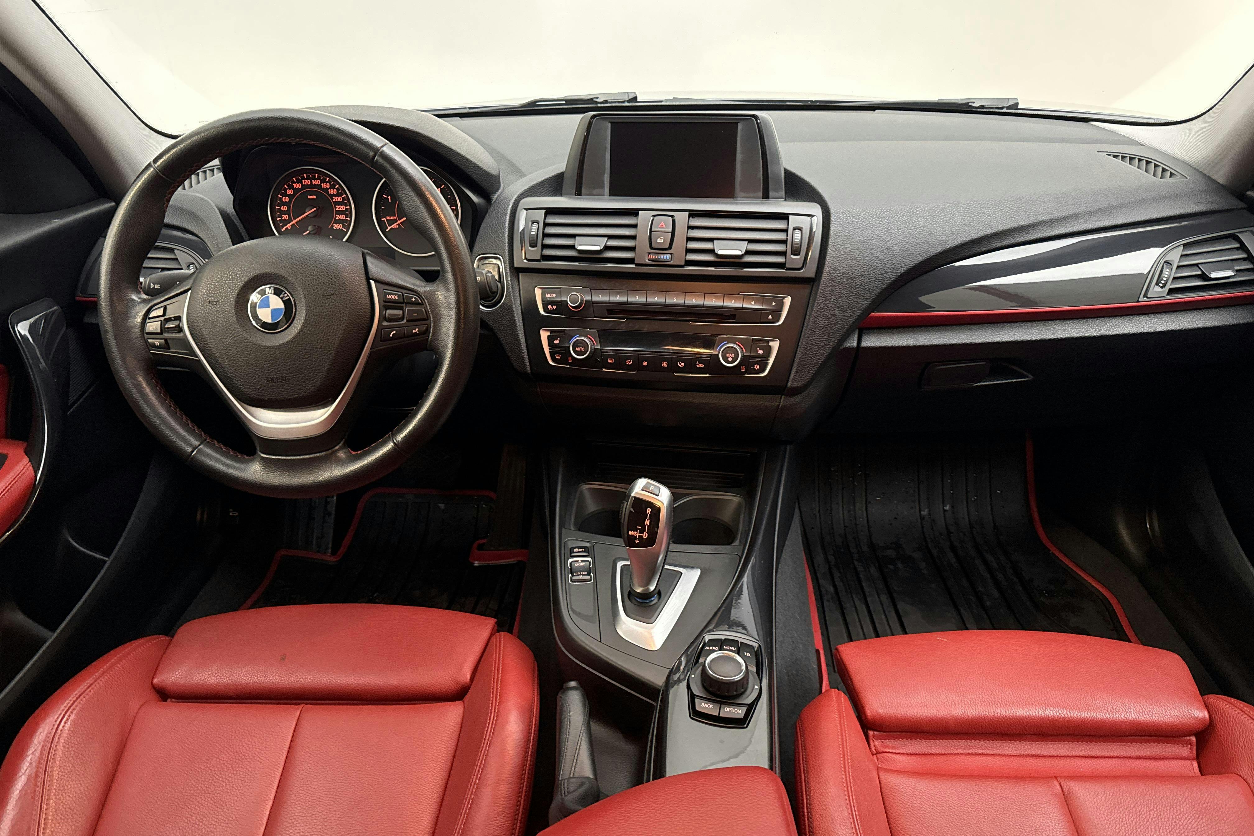 BMW 120d 5dr, F20 (184hk) - 160 470 km - Automatic - gray - 2012