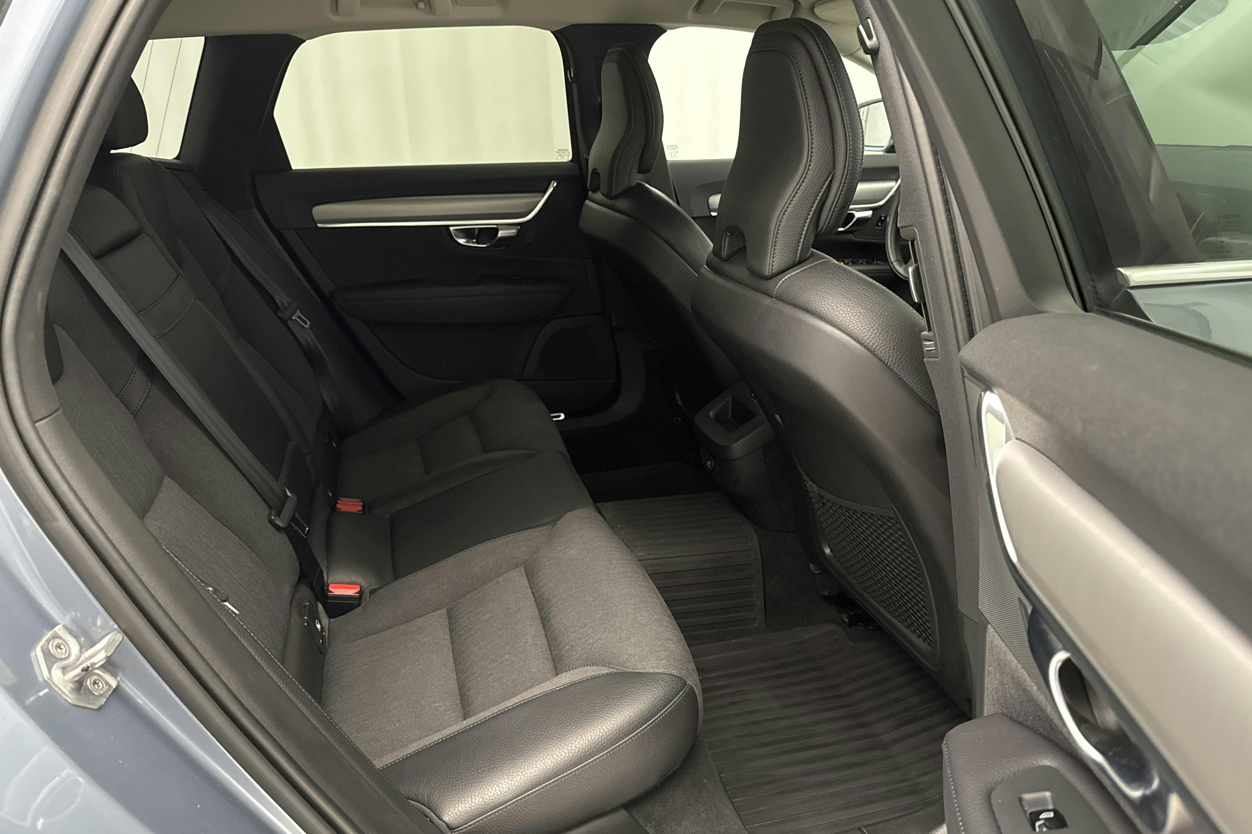 Volvo V90 T4 (190hk) - 94 840 km - Automatic - Light Blue - 2019