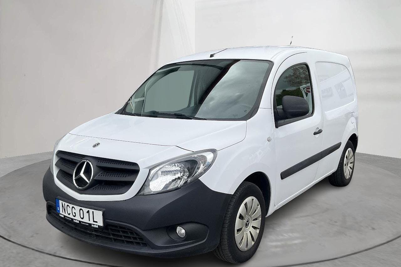Mercedes Citan 109 1.5 CDI (95hk) - 4 726 mil - Manuell - vit - 2020