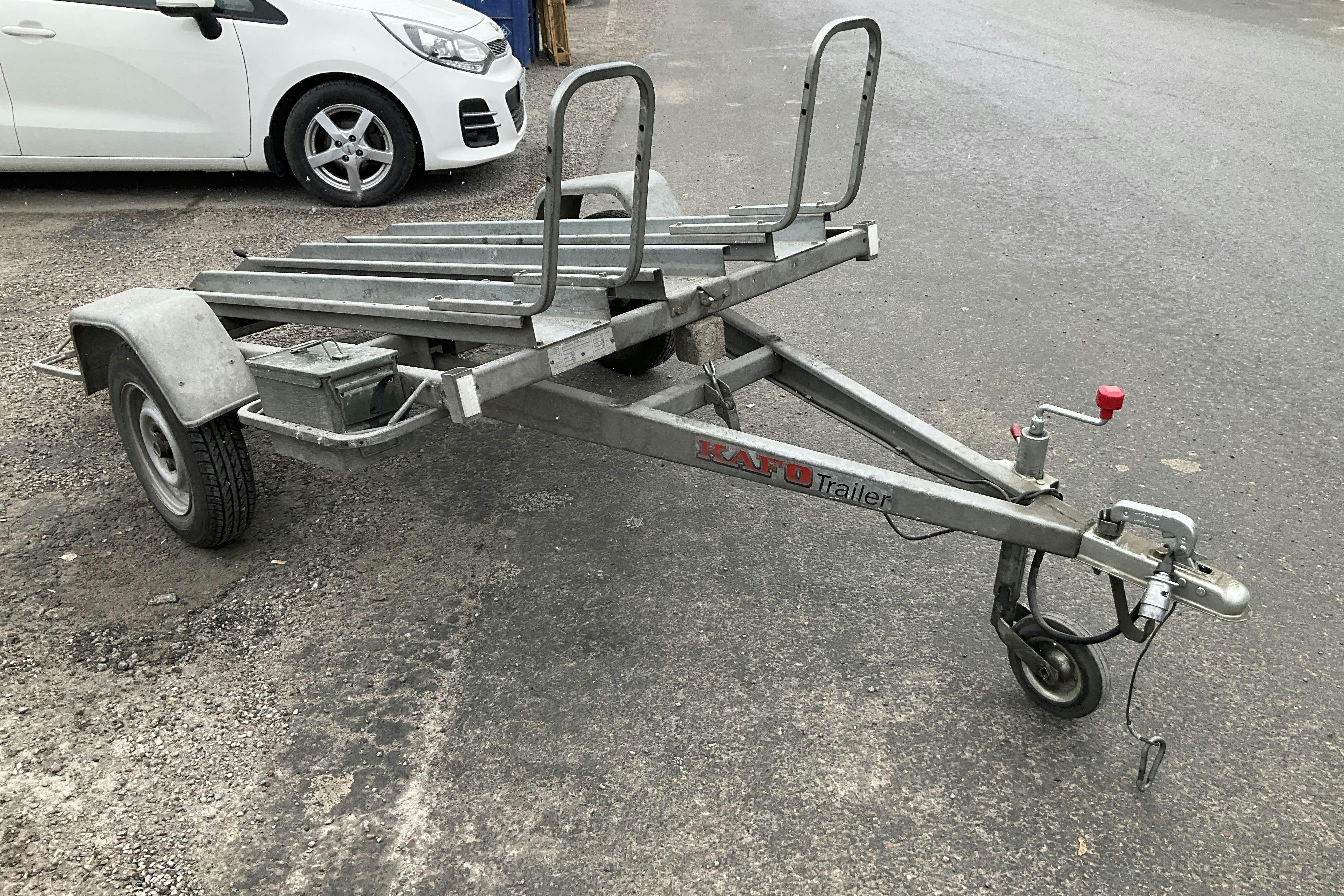 KAFO Trailer B6119M2 Släpvagn med tippfunktion för transport av tvåhjulingar - 0 km - grå - 2006