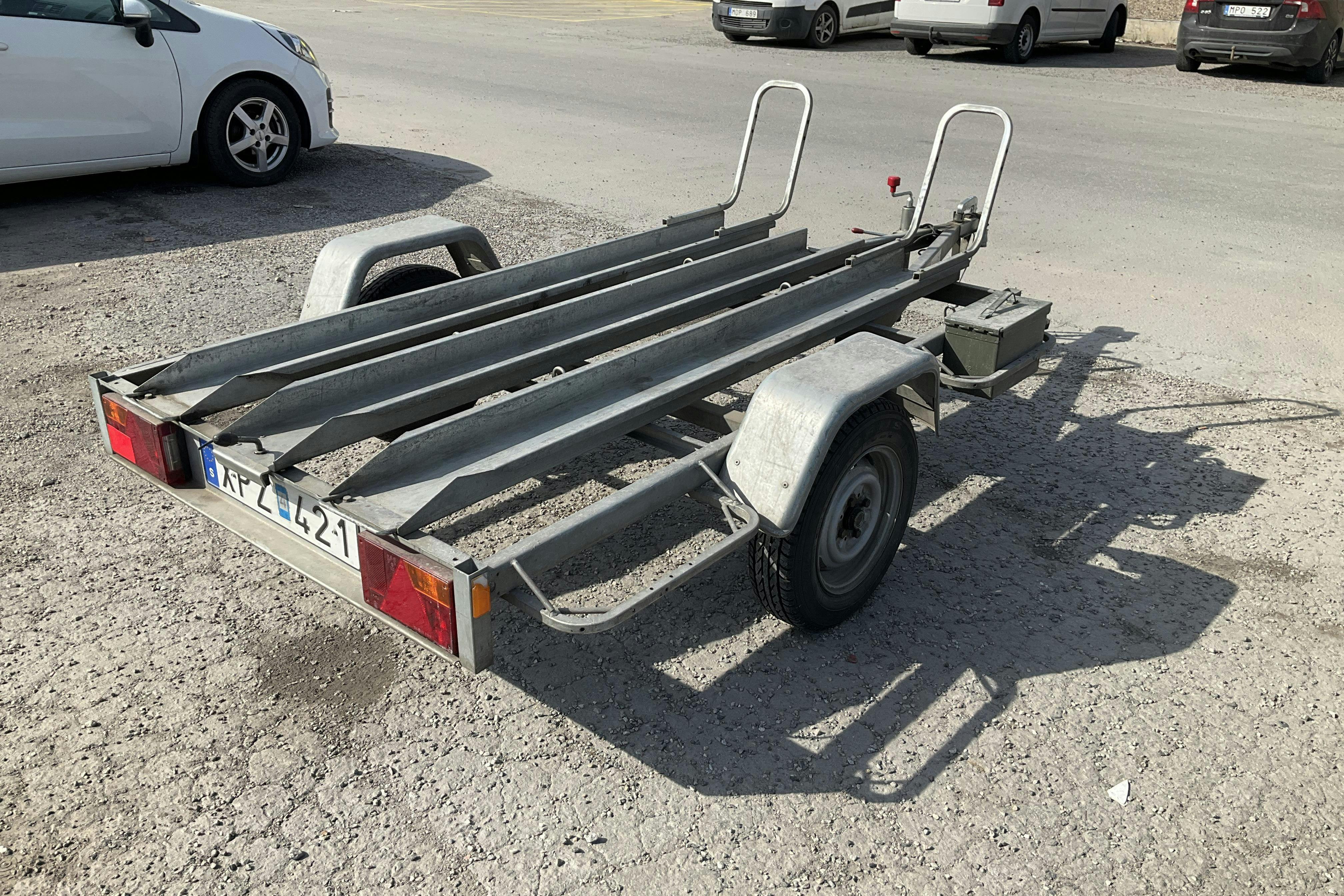 KAFO Trailer B6119M2 Släpvagn med tippfunktion för transport av tvåhjulingar - 0 km - hall - 2006