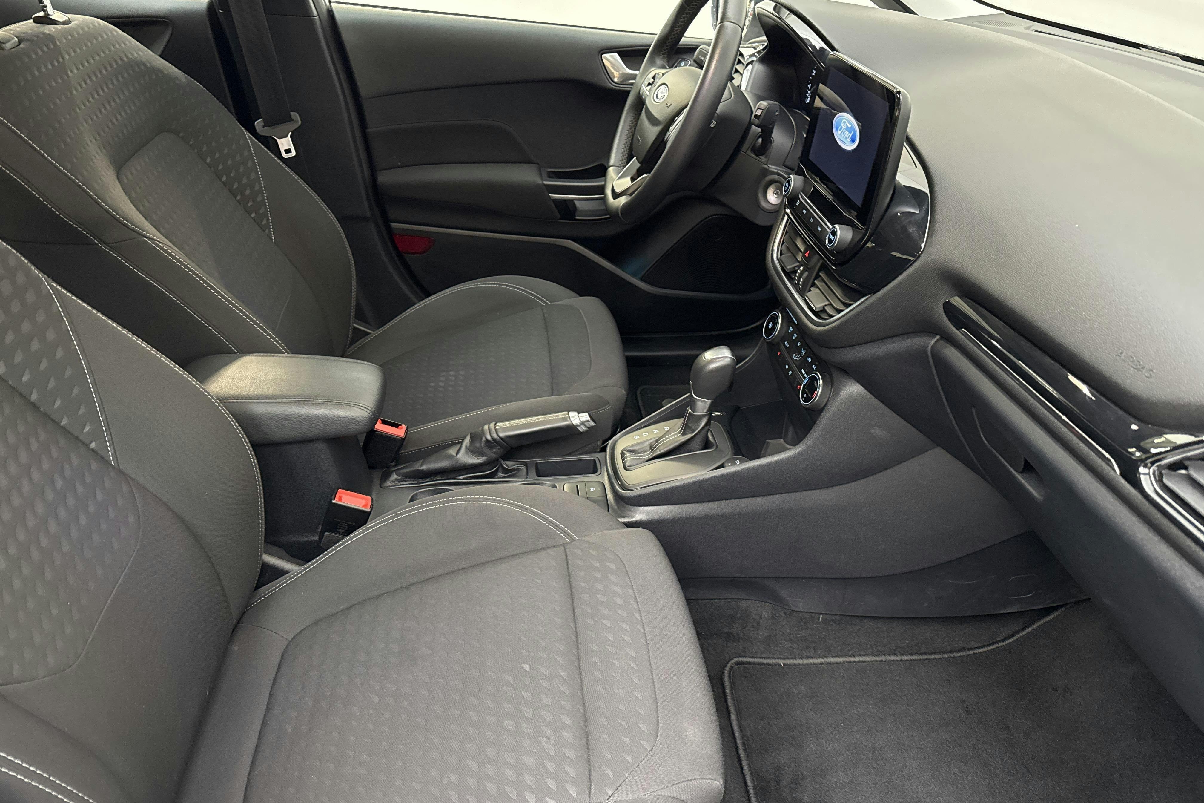 Ford Fiesta 1.0T EcoBoost 5dr (100hk) - 6 453 mil - Automat - grå - 2020