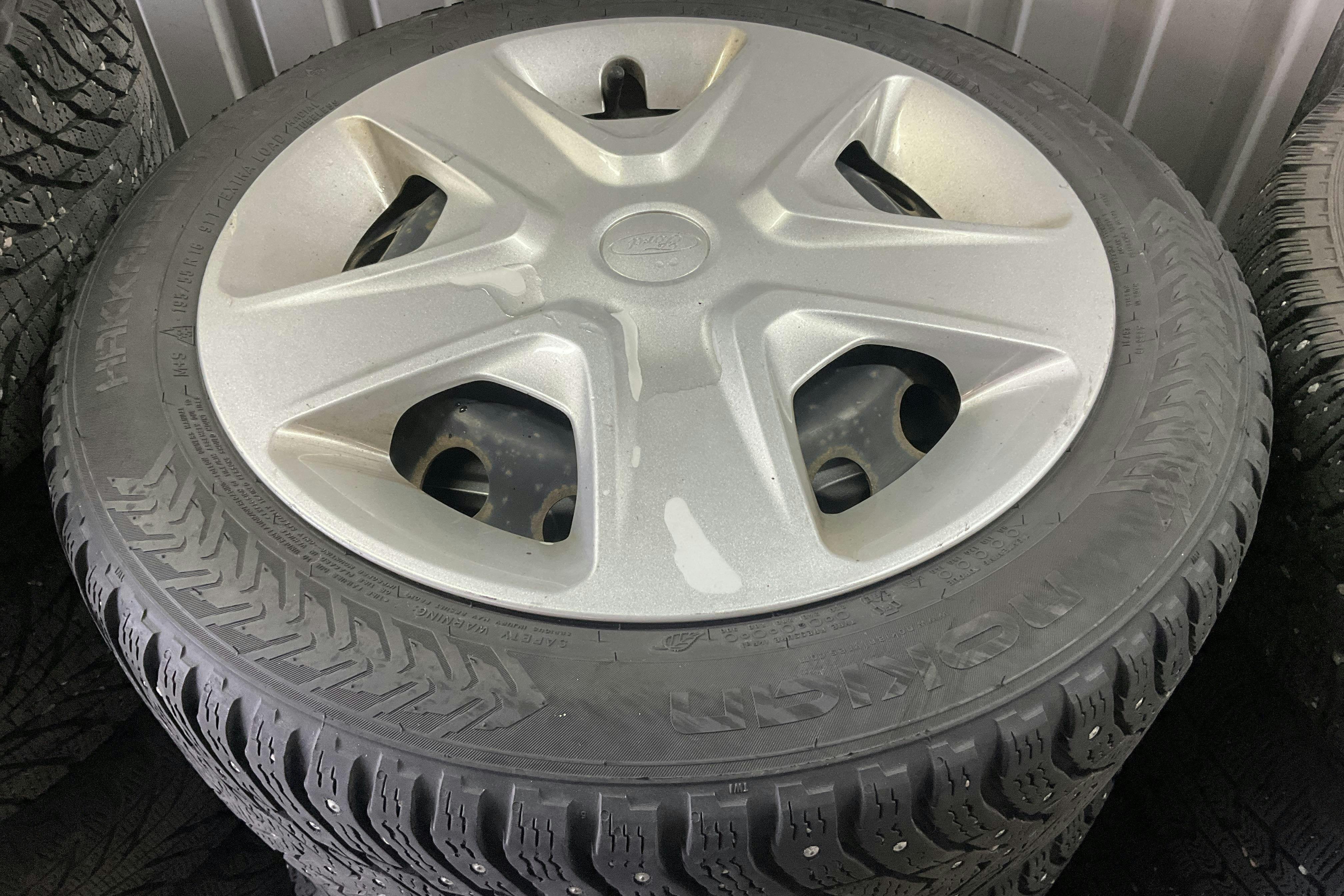 Ford Fiesta 1.0T EcoBoost 5dr (100hk) - 6 453 mil - Automat - grå - 2020