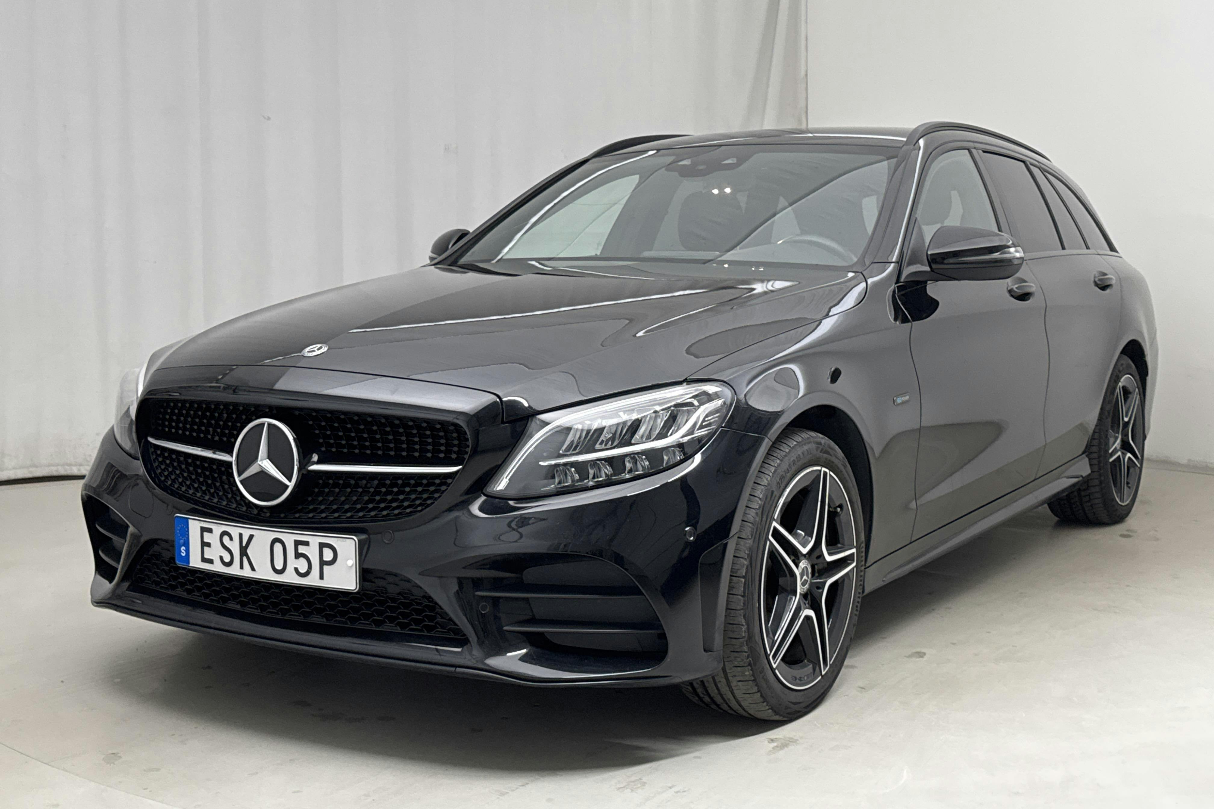 Mercedes C 300 e Kombi S205 (320hk) - 5 213 mil - Automat - svart - 2021
