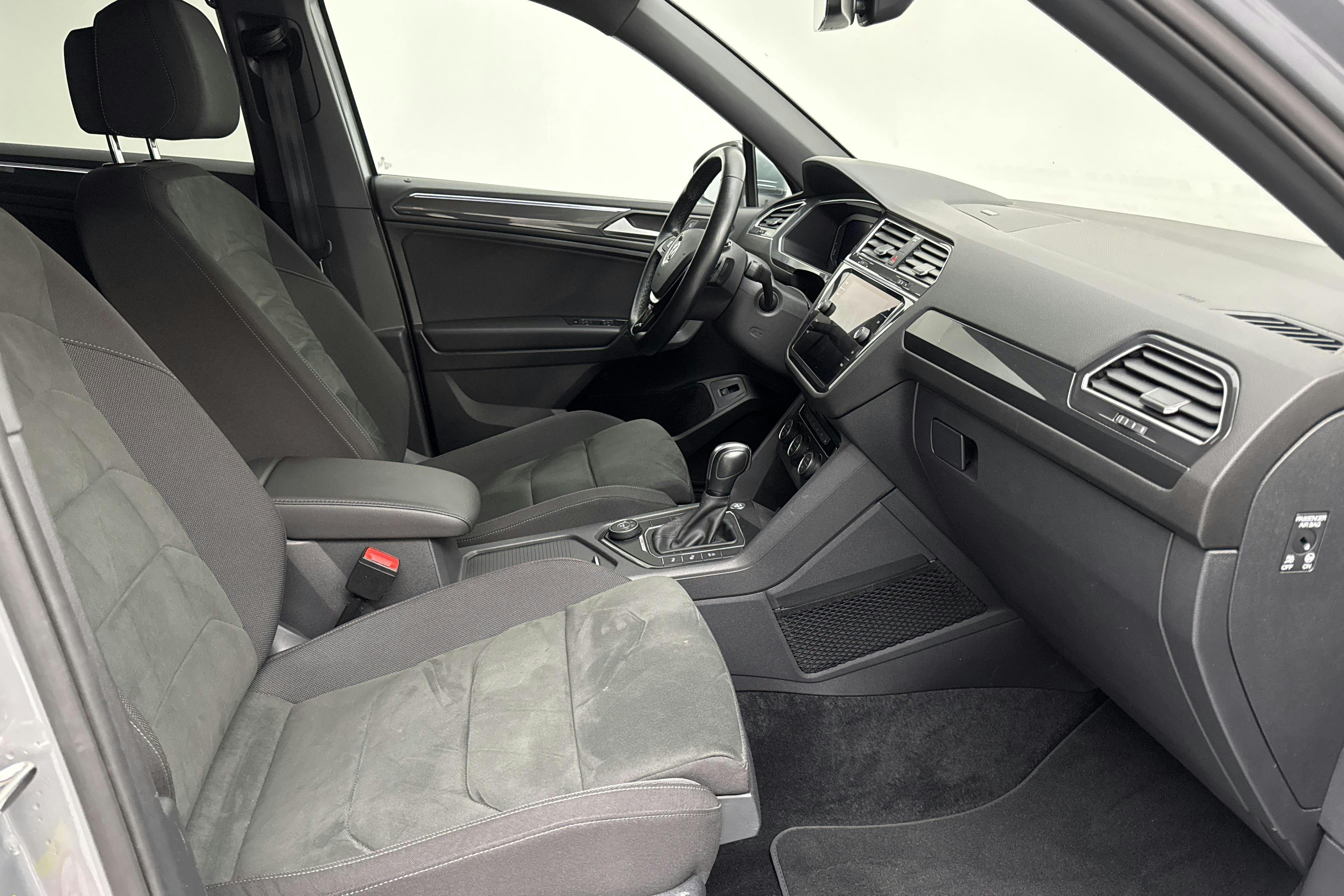 VW Tiguan Allspace 2.0 TDI 4MOTION (200hk) - 34 480 km - Automatic - silver - 2021