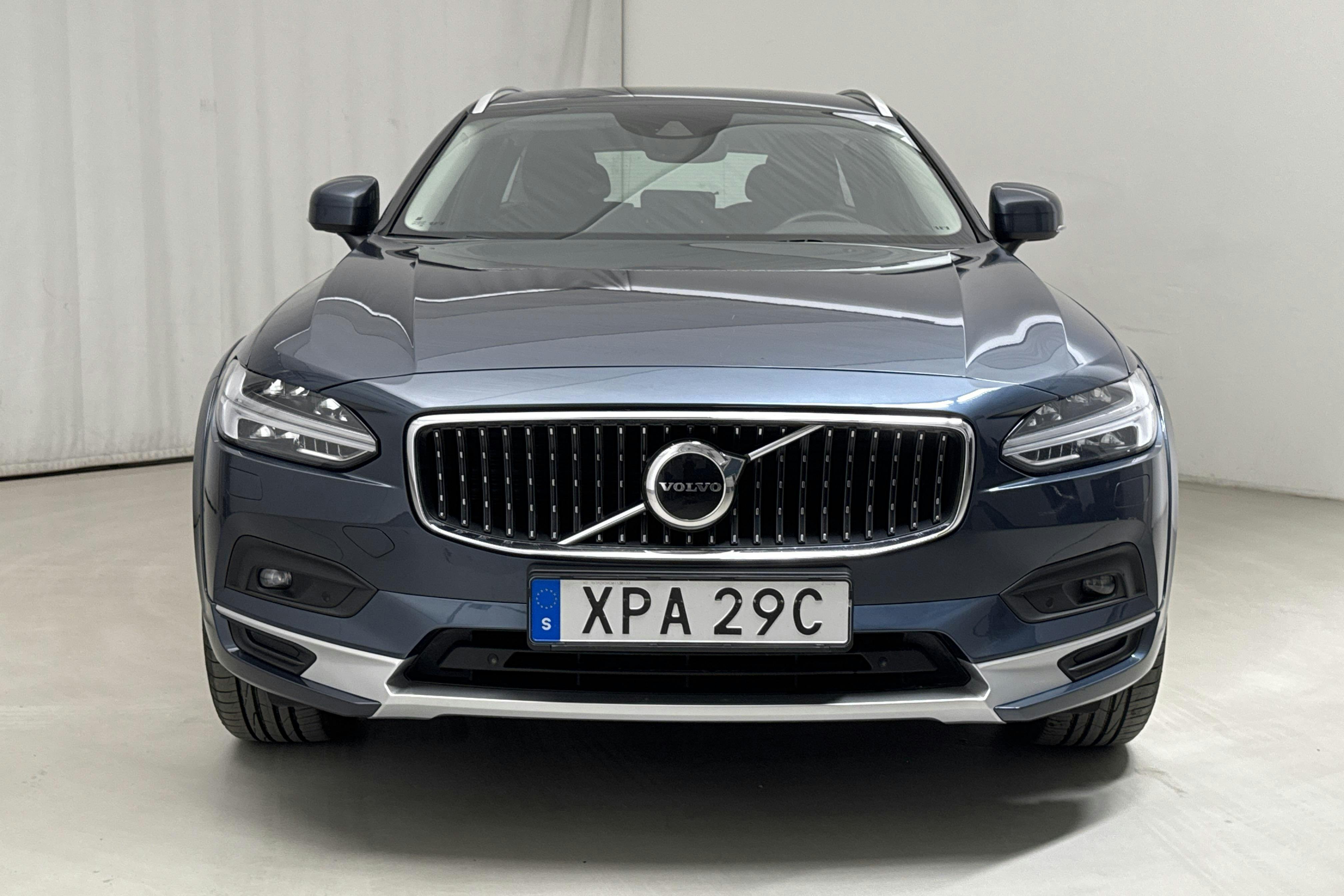 Volvo V90 B4 Cross Country AWD Mildhybrid, Diesel (197hk) - 14 459 mil - Automat - Dark Blue - 2021