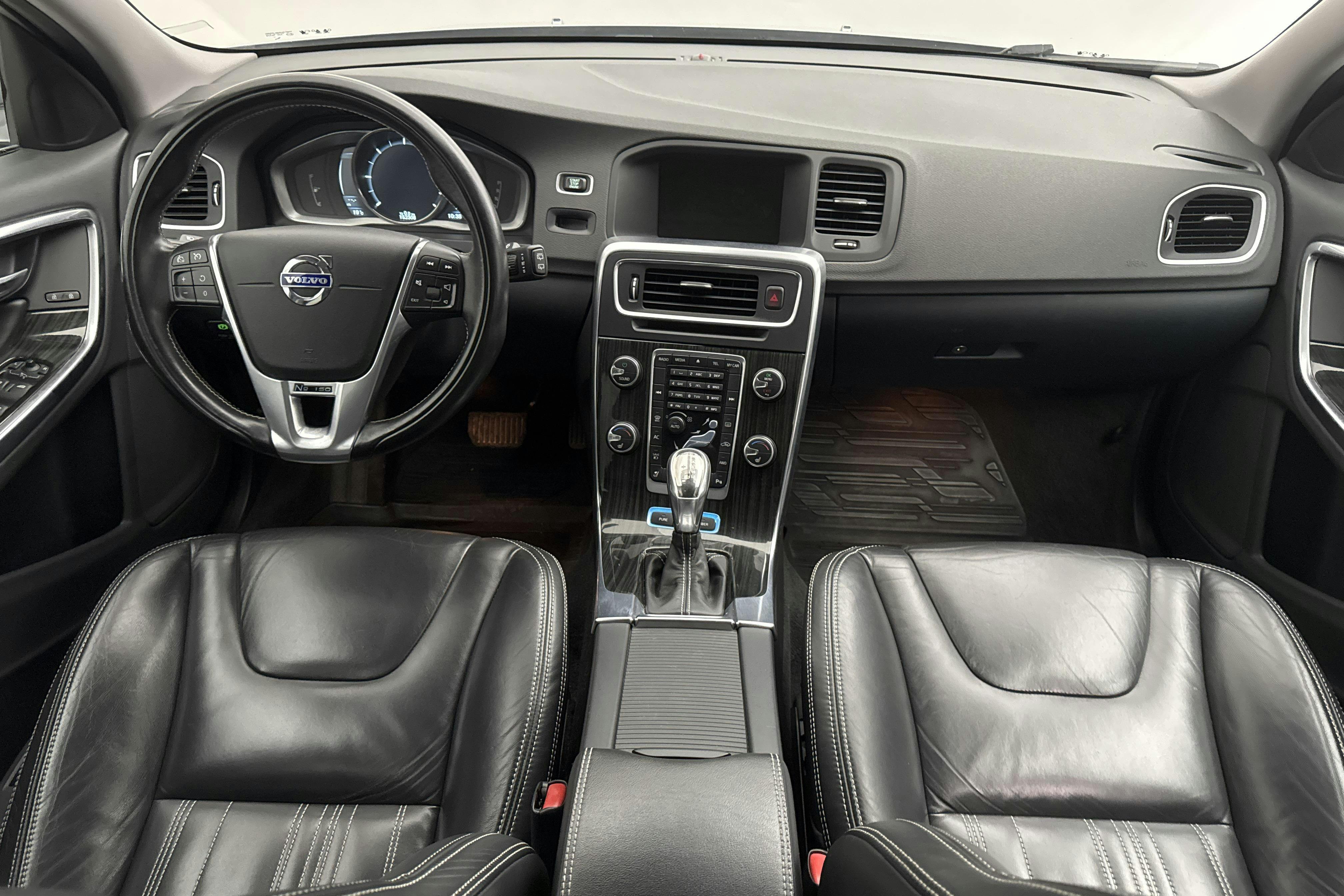 Volvo V60 D6 AWD Plug-in Hybrid (215hk) - 152 310 km - Automaatne - hõbe - 2013