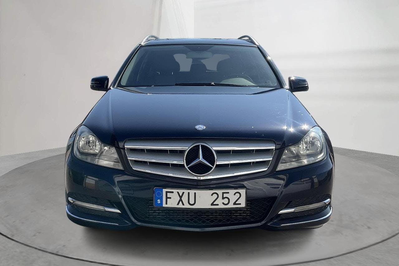 Mercedes C 180 Kombi S204 (156hk) - 17 110 mil - Automat - Dark Blue - 2012