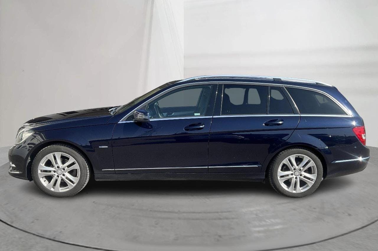 Mercedes C 180 Kombi S204 (156hk) - 17 110 mil - Automat - Dark Blue - 2012