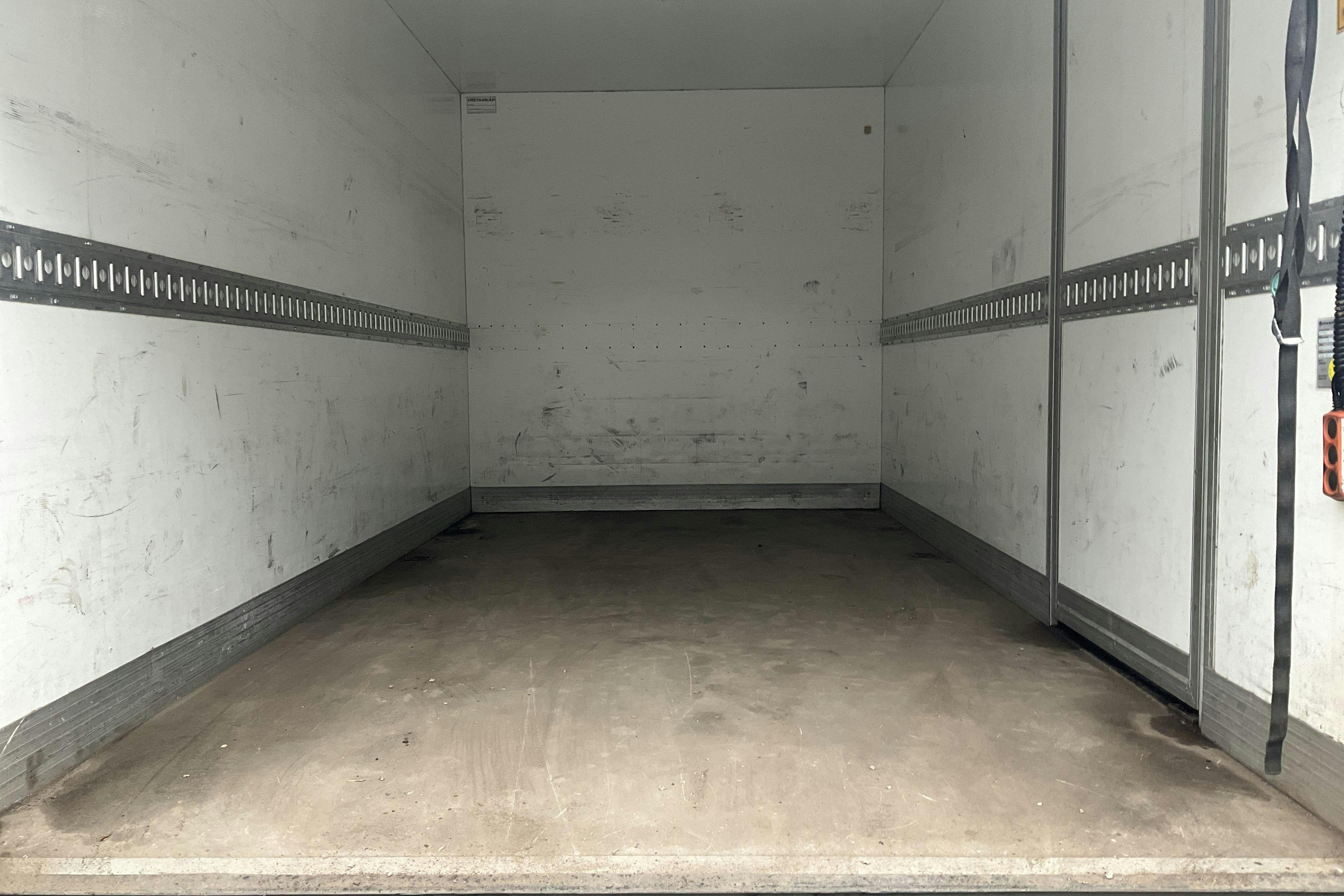 Ford Transit Volymskåp 350 2.2 TDCi 2WD (155hk) - 207 660 km - Käsitsi - valge - 2014