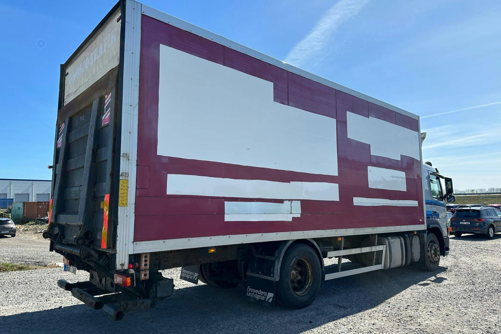 VOLVO FM300 - 827 340 km - Manuell - vit - 2008