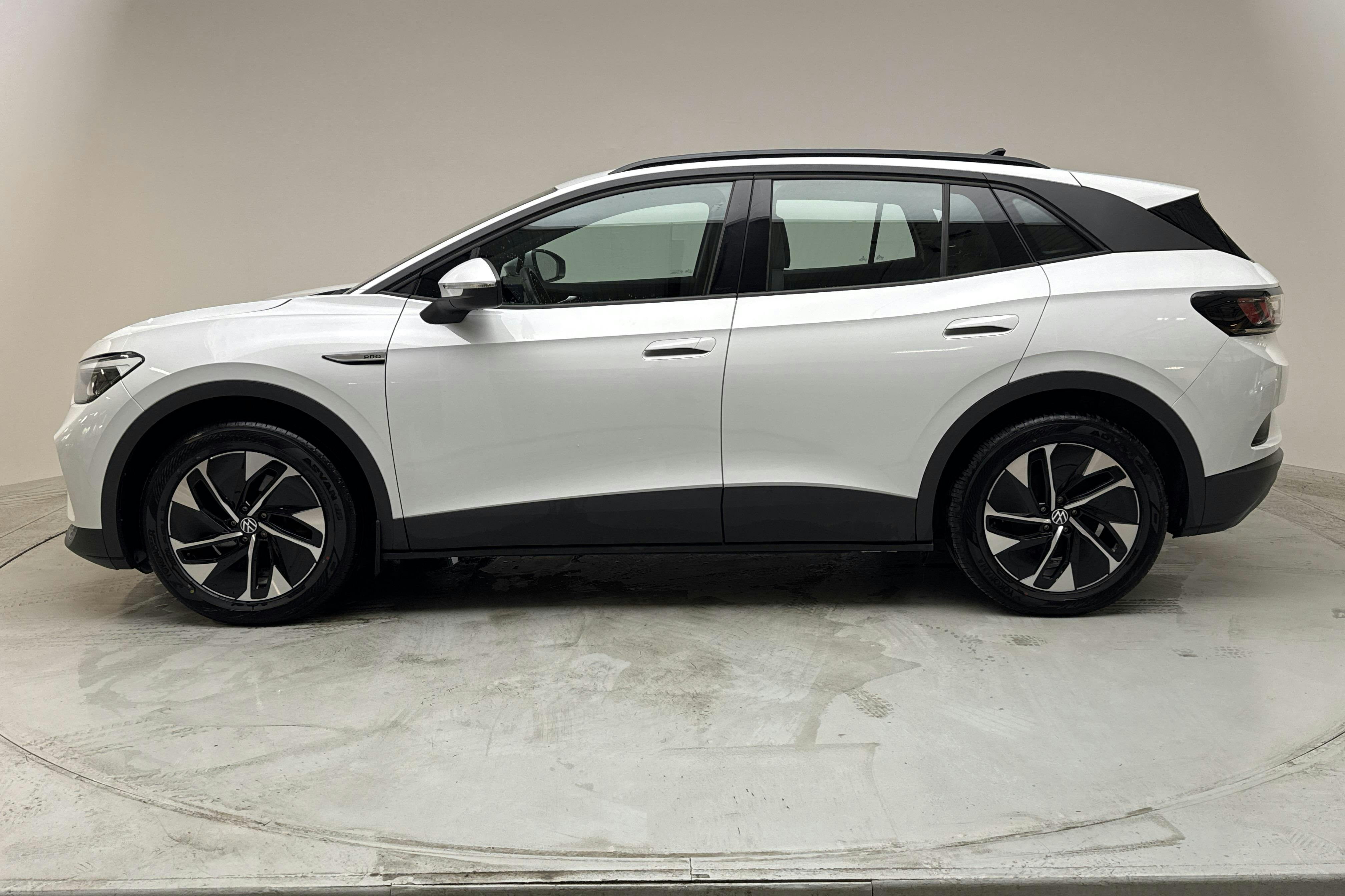 VW ID.4 77kWh (204hk) - 11 931 mil - Automat - vit - 2022