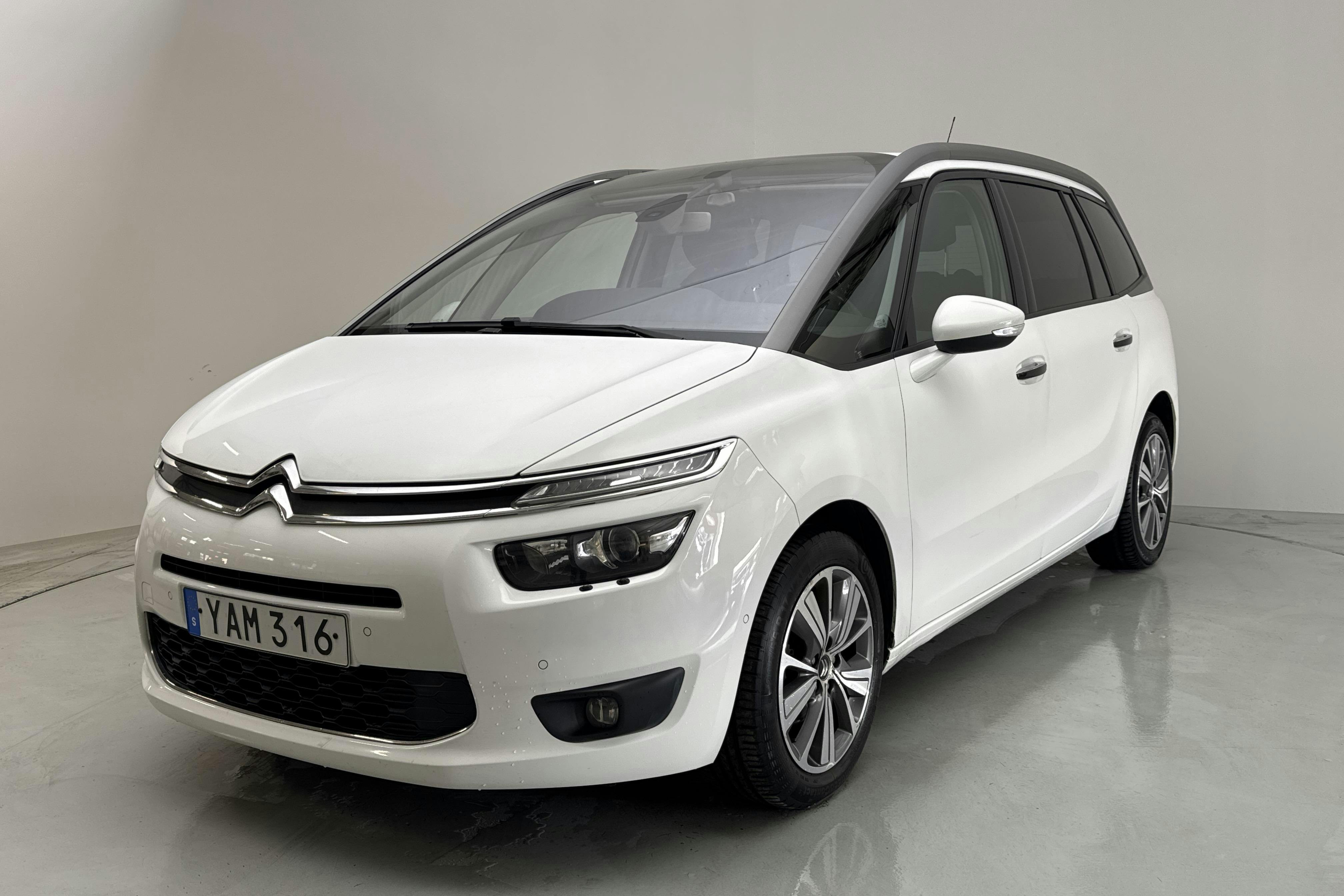 Citroën C4 Grand Picasso BlueHDi (120hk) - 178 080 km - Automatyczna - biały - 2016