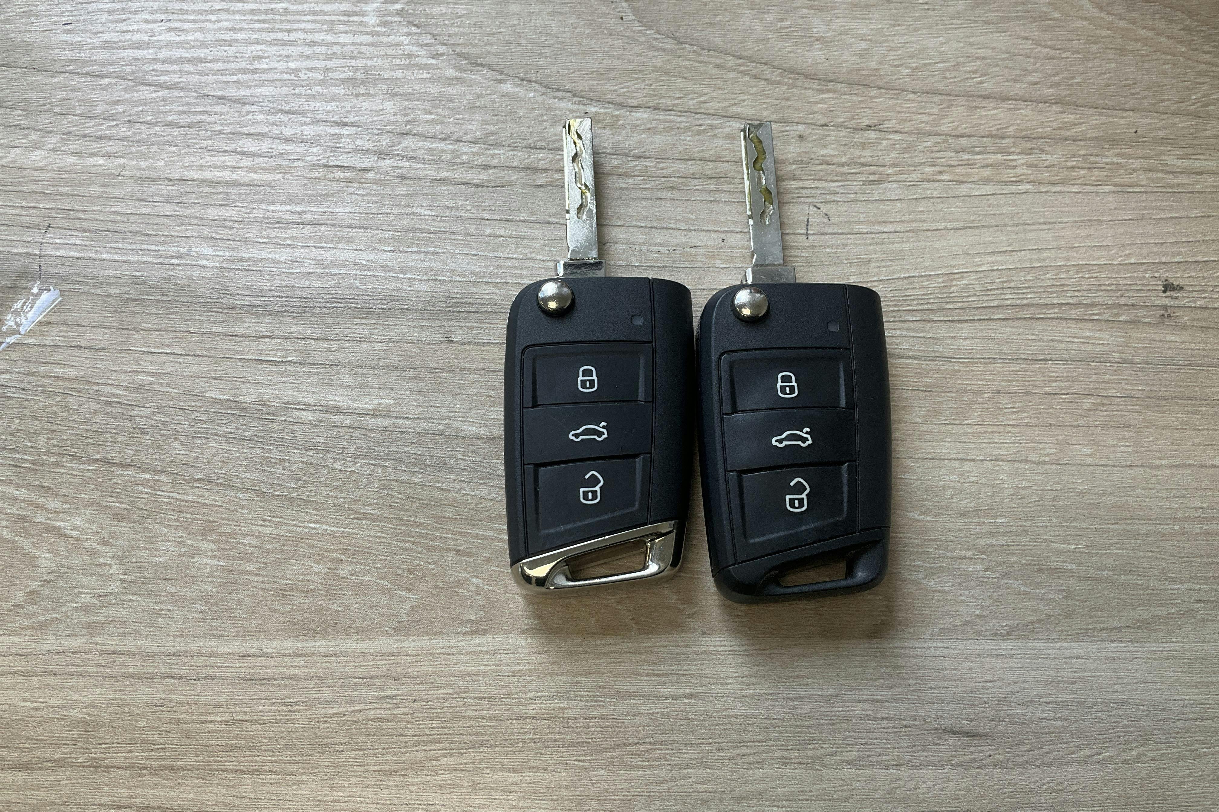 VW Tiguan 1.4 TSI eHybrid (245hk) - 4 677 mil - Automat - vit - 2022