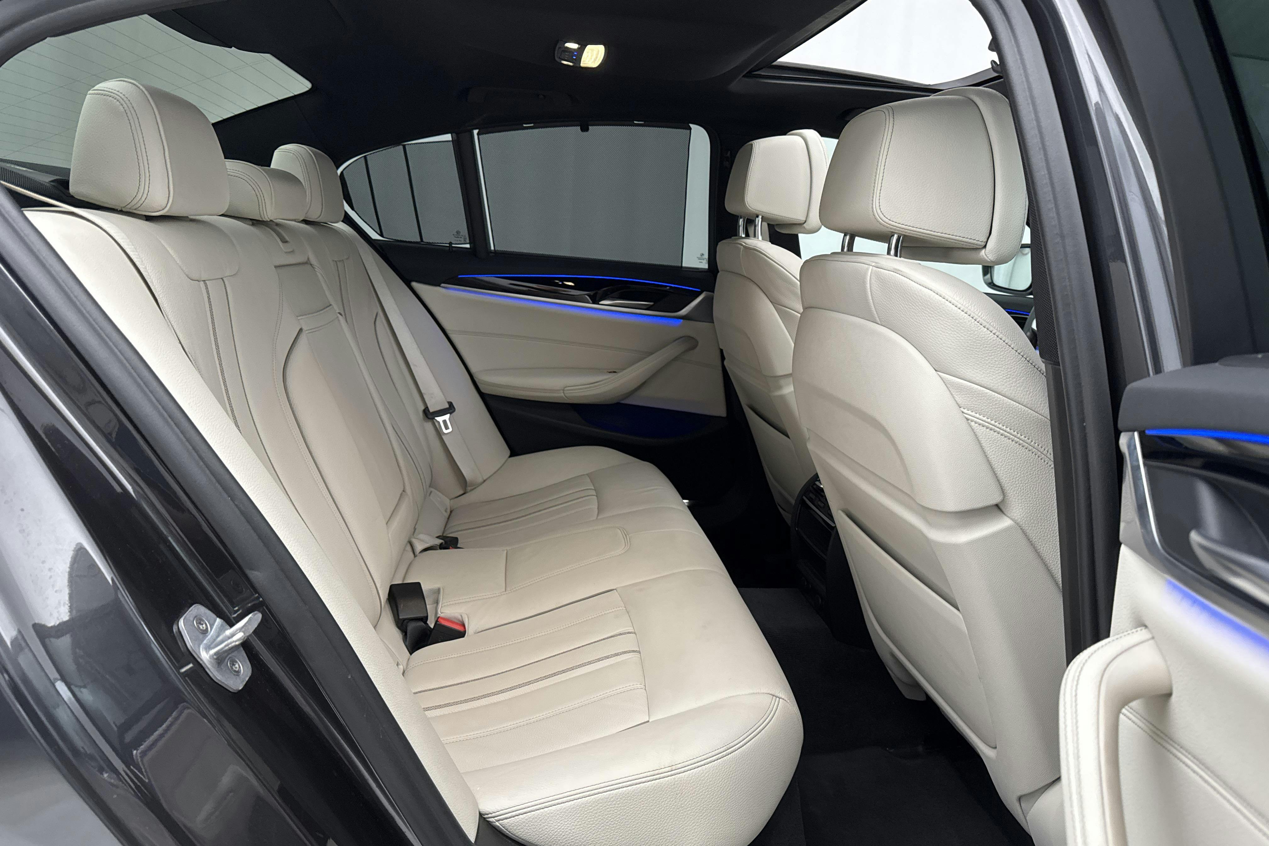 BMW 530e iPerformance Sedan, G30 (252hk) - 110 280 km - Automatic - gray - 2019