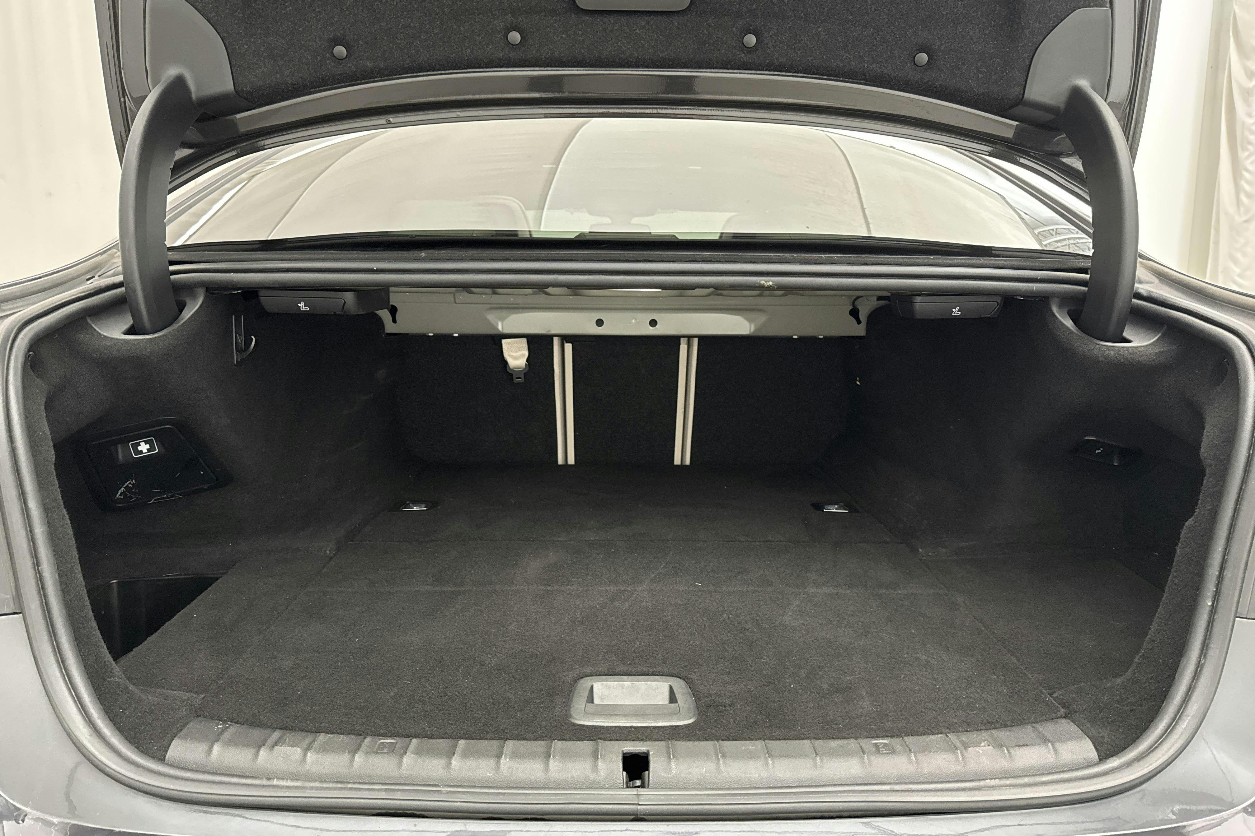 BMW 530e iPerformance Sedan, G30 (252hk) - 110 280 km - Automatic - gray - 2019