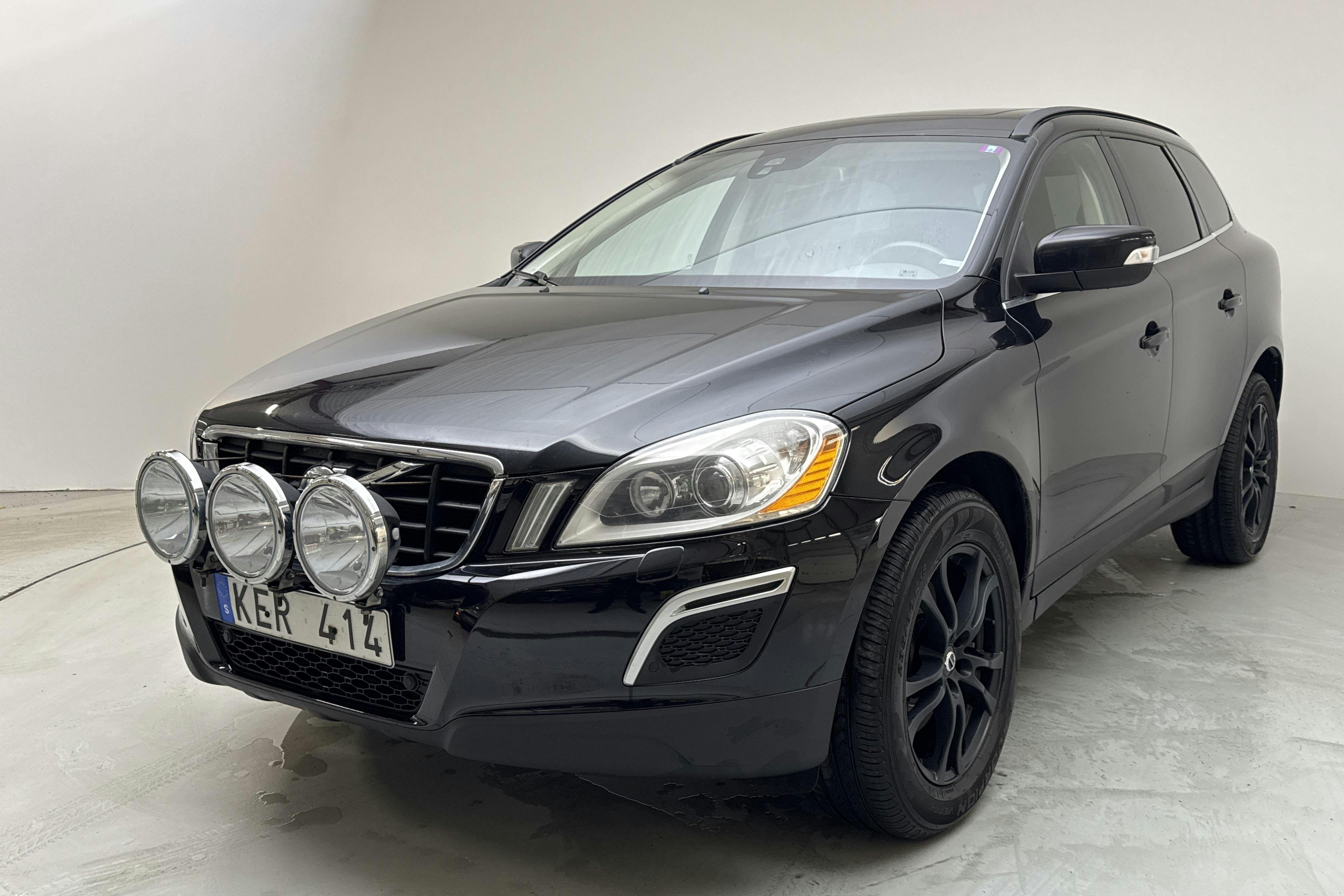 Volvo XC60 D4 AWD (163hk) - 270 210 km - Manual - black - 2013