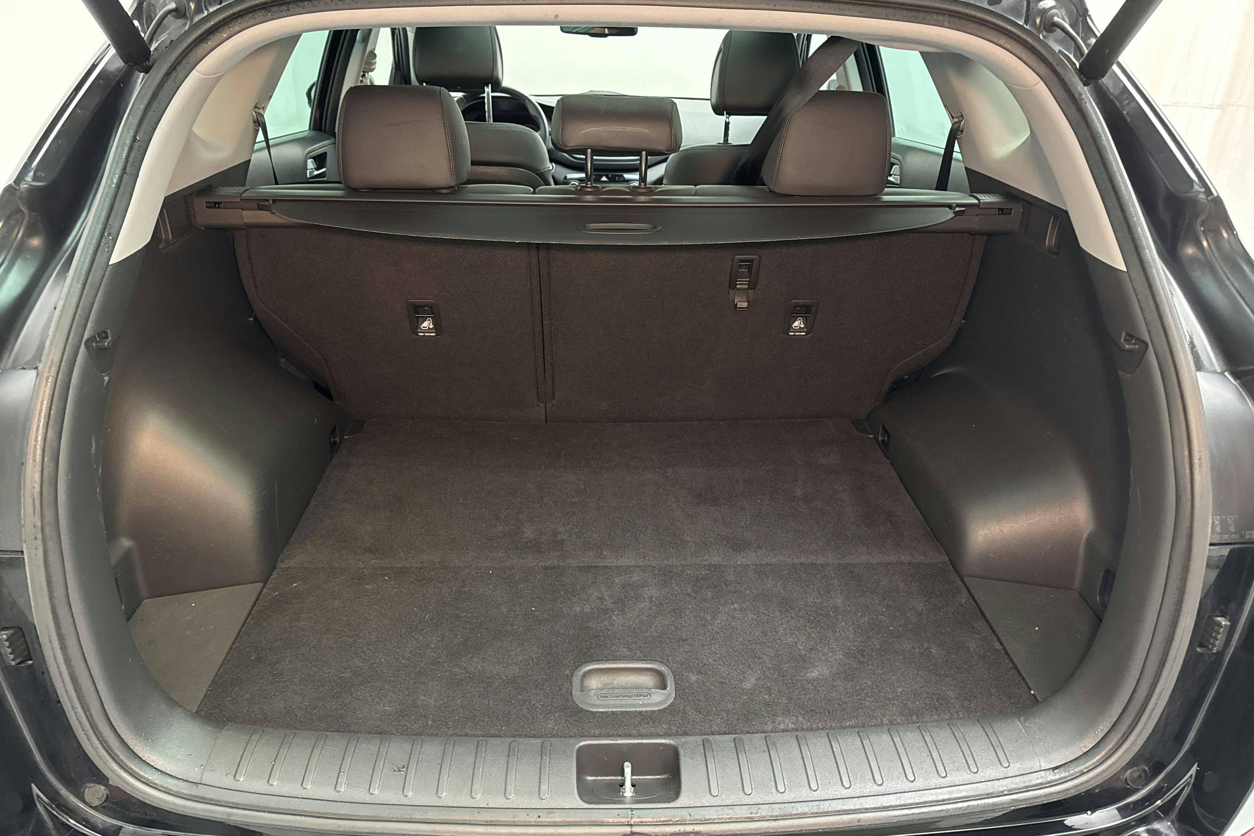 Hyundai Tucson 2.0 D 4WD (184hk) - 10 611 mil - Automat - svart - 2017
