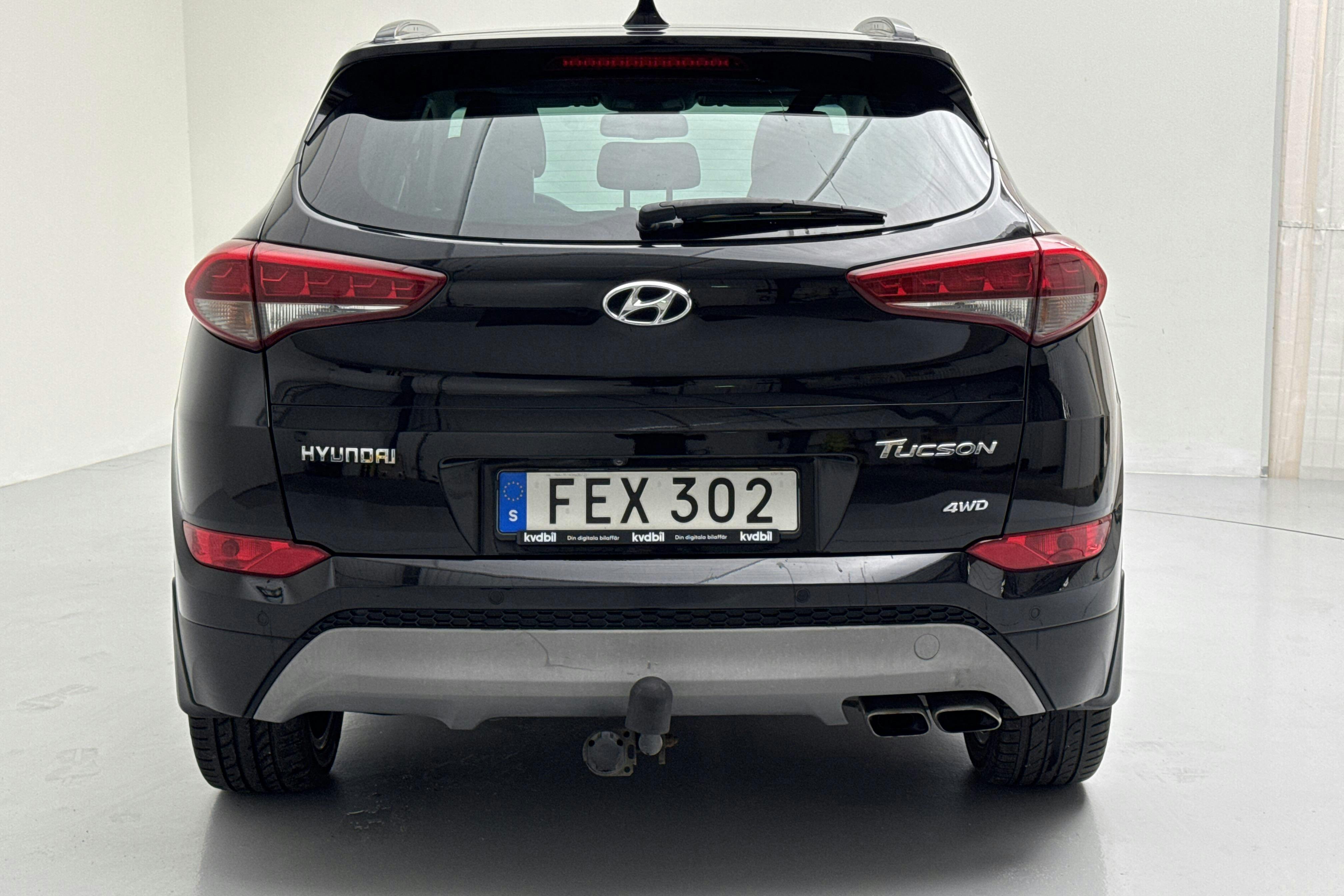 Hyundai Tucson 2.0 D 4WD (184hk) - 10 611 mil - Automat - svart - 2017