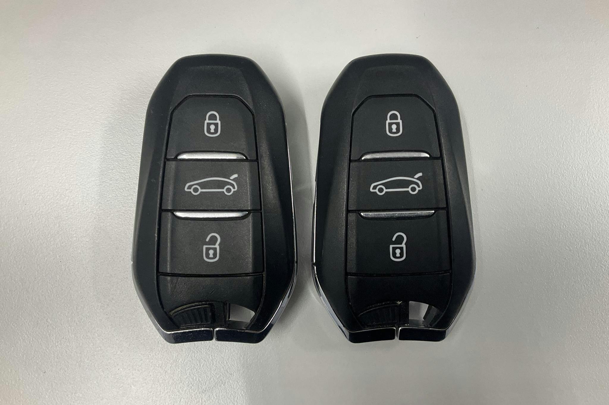 Opel Grandland X 1.2 ECOTEC (130hk) - 5 750 mil - Manuell - Dark Grey - 2019