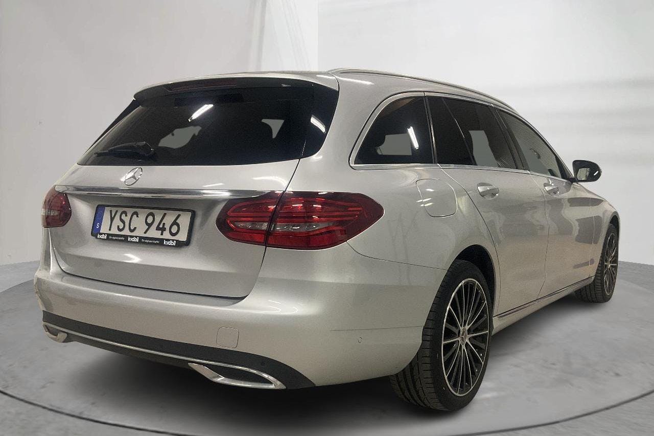 Mercedes C 220 d 4MATIC Kombi S205 (194hk) - 12 100 mil - Automat - silver - 2019