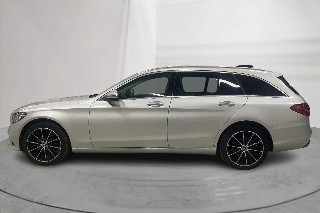 Mercedes C 220 d 4MATIC Kombi S205 (194hk) - 12 100 mil - Automat - silver - 2019