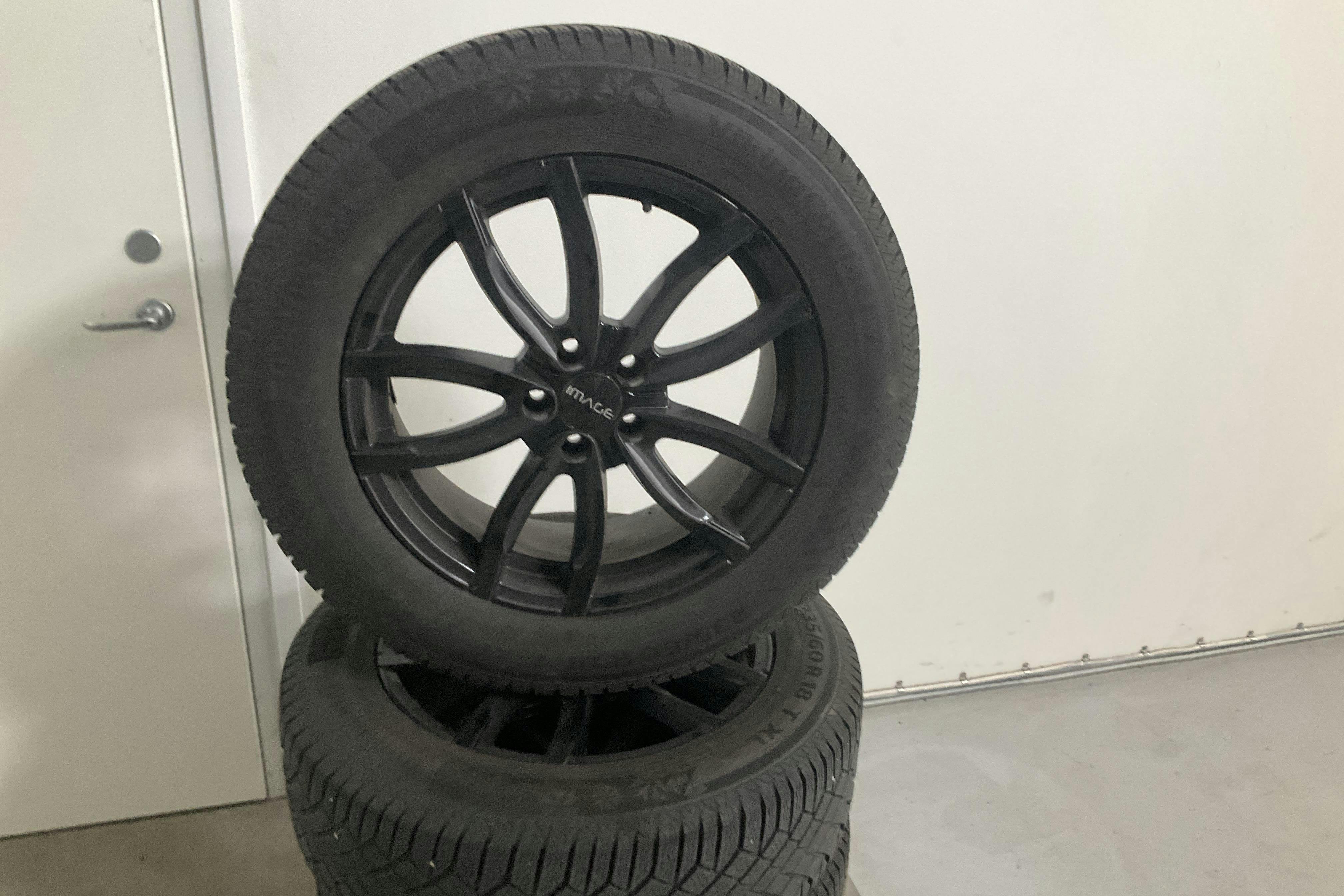 Volvo XC60 B5 2WD Mildhybrid, Bensin (250hk) - 112 450 km - Automatic - black - 2021