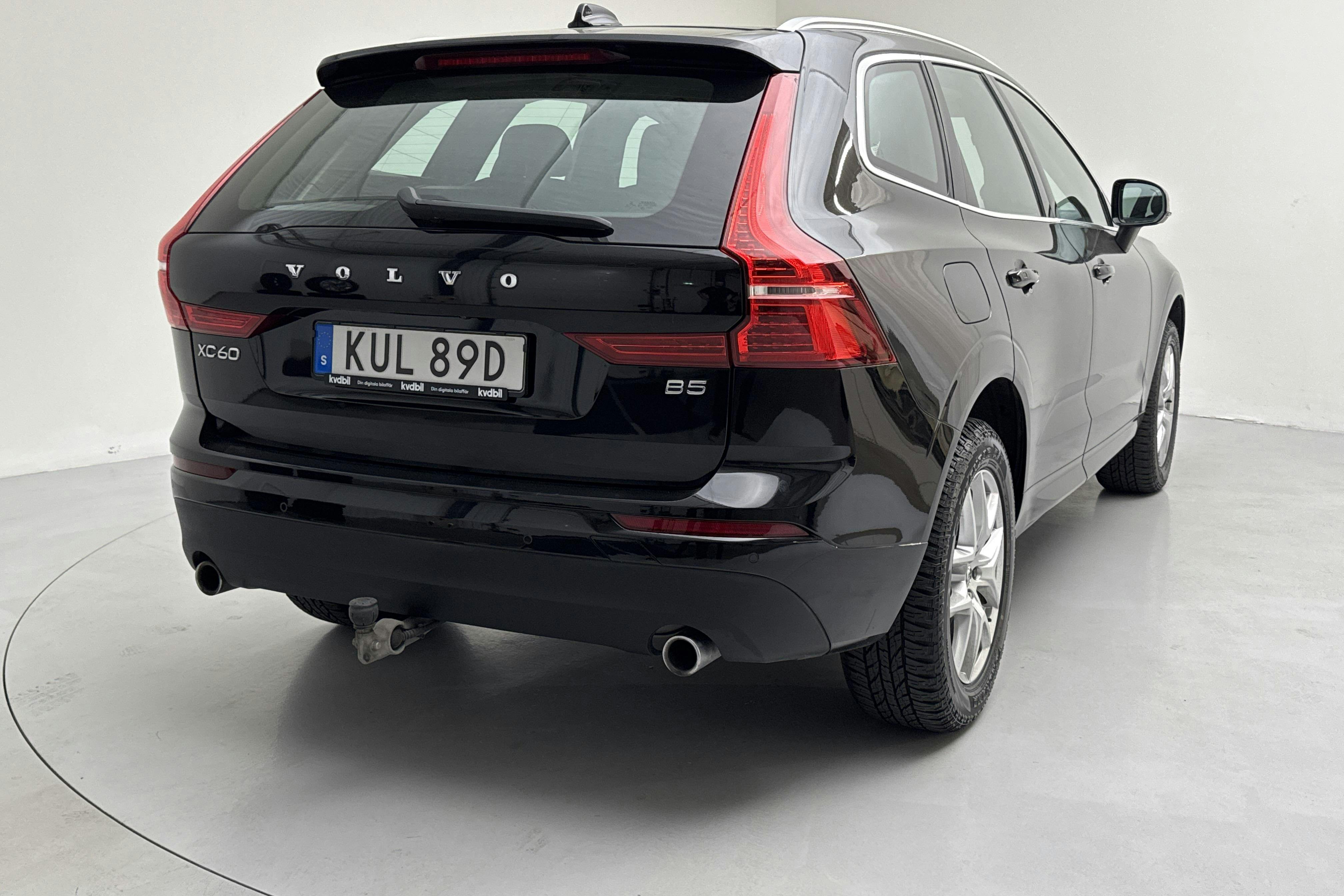 Volvo XC60 B5 2WD Mildhybrid, Bensin (250hk) - 112 450 km - Automatic - black - 2021
