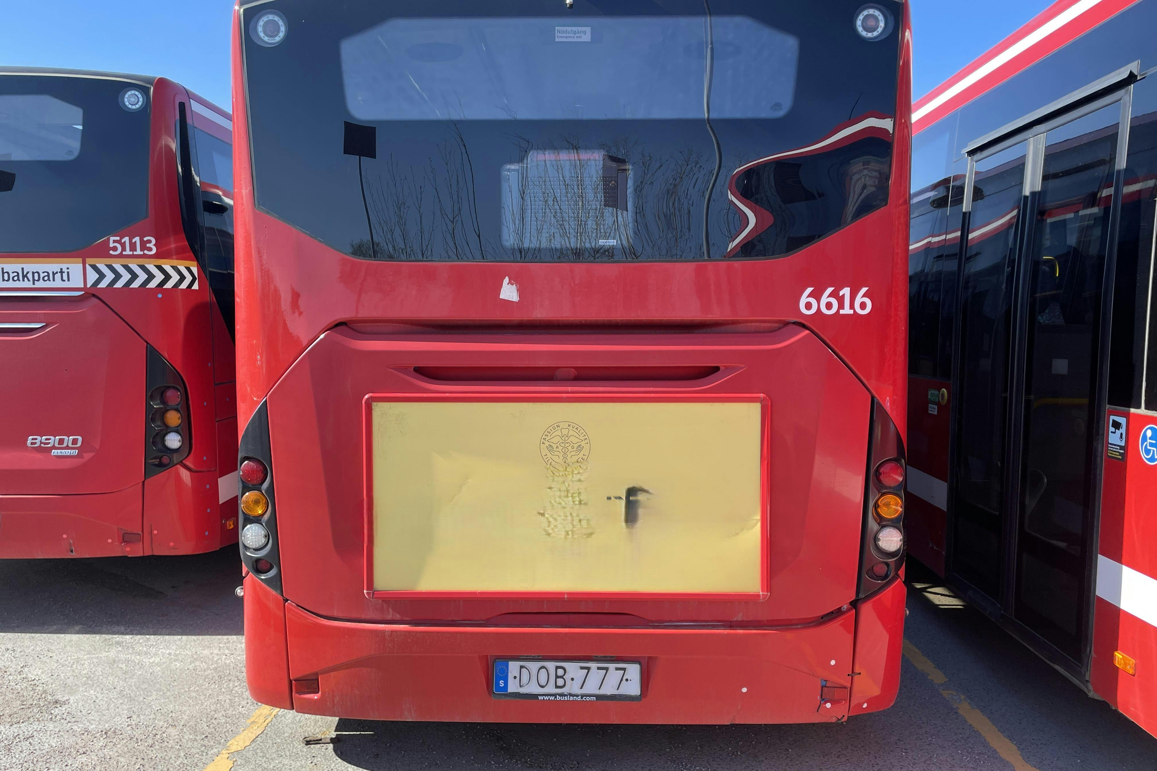 Volvo 8900 B7RLE - 0 km - Automat - röd - 2013