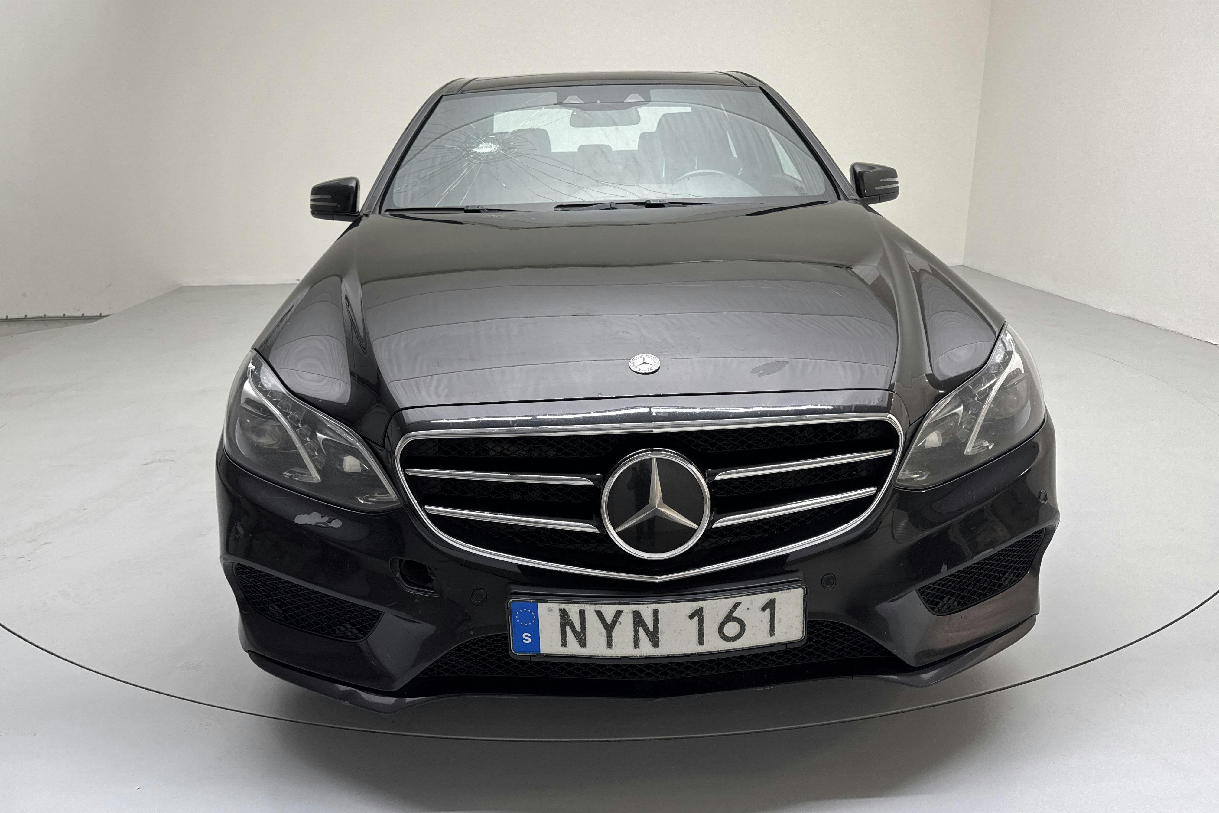 Mercedes E 350 BlueTEC 4Matic W212 (258hk) - 23 472 mil - Automat - svart - 2016
