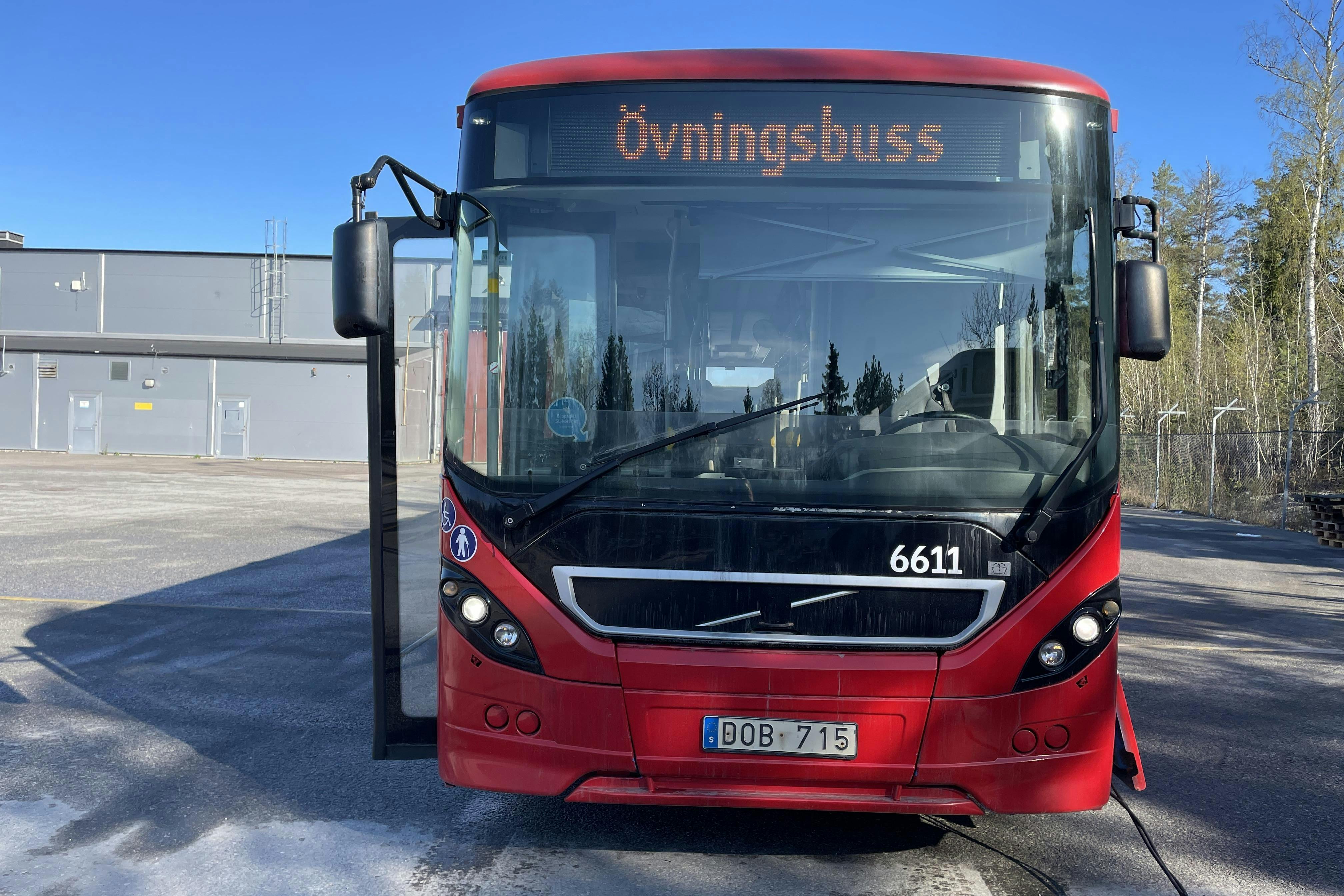 Volvo 8900 B7RLE - 980 463 km - Automat - blå - 2013