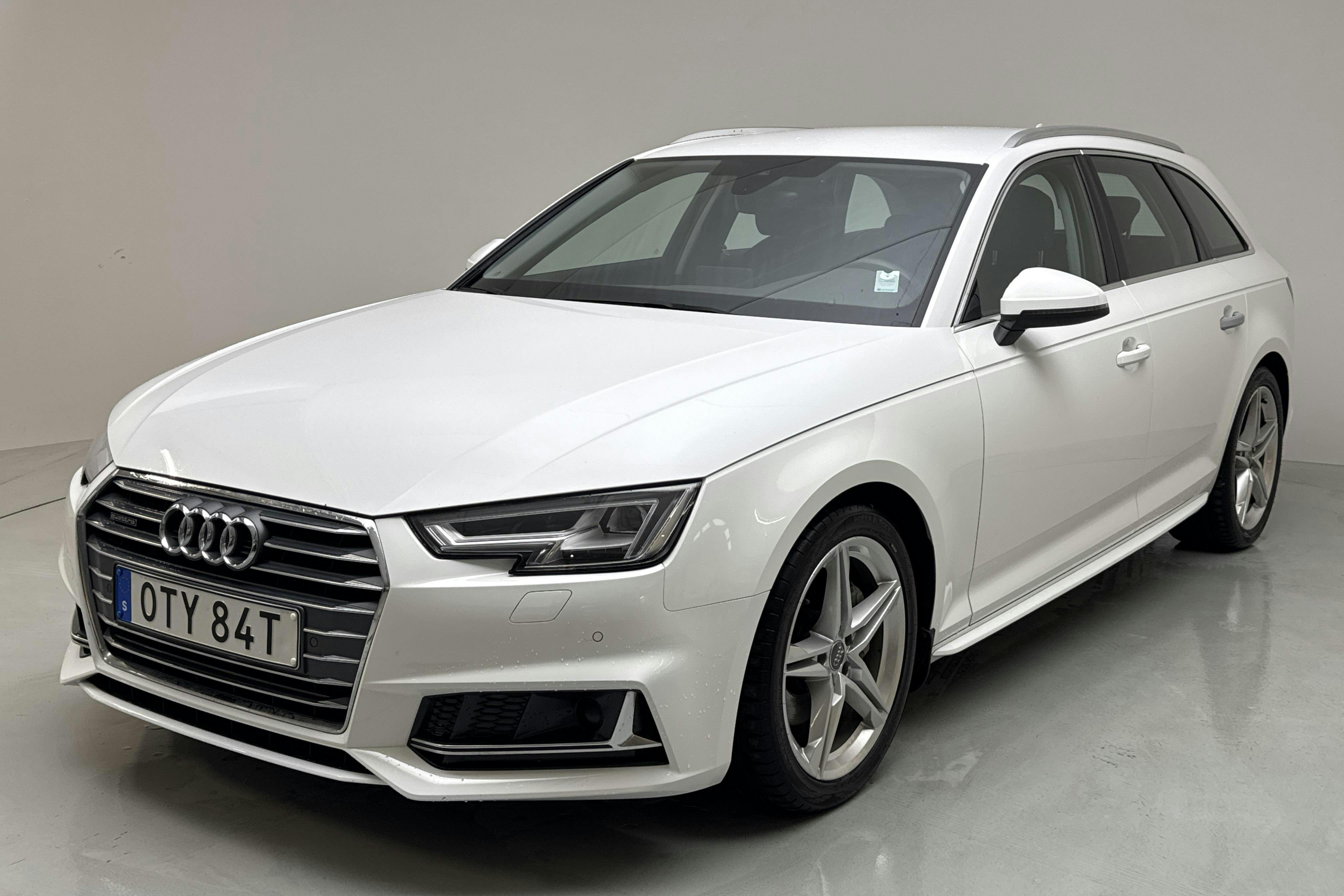 Audi A4 Avant 40 TDI quattro (190hk) - 138 070 km - Automaattinen - valkoinen - 2019