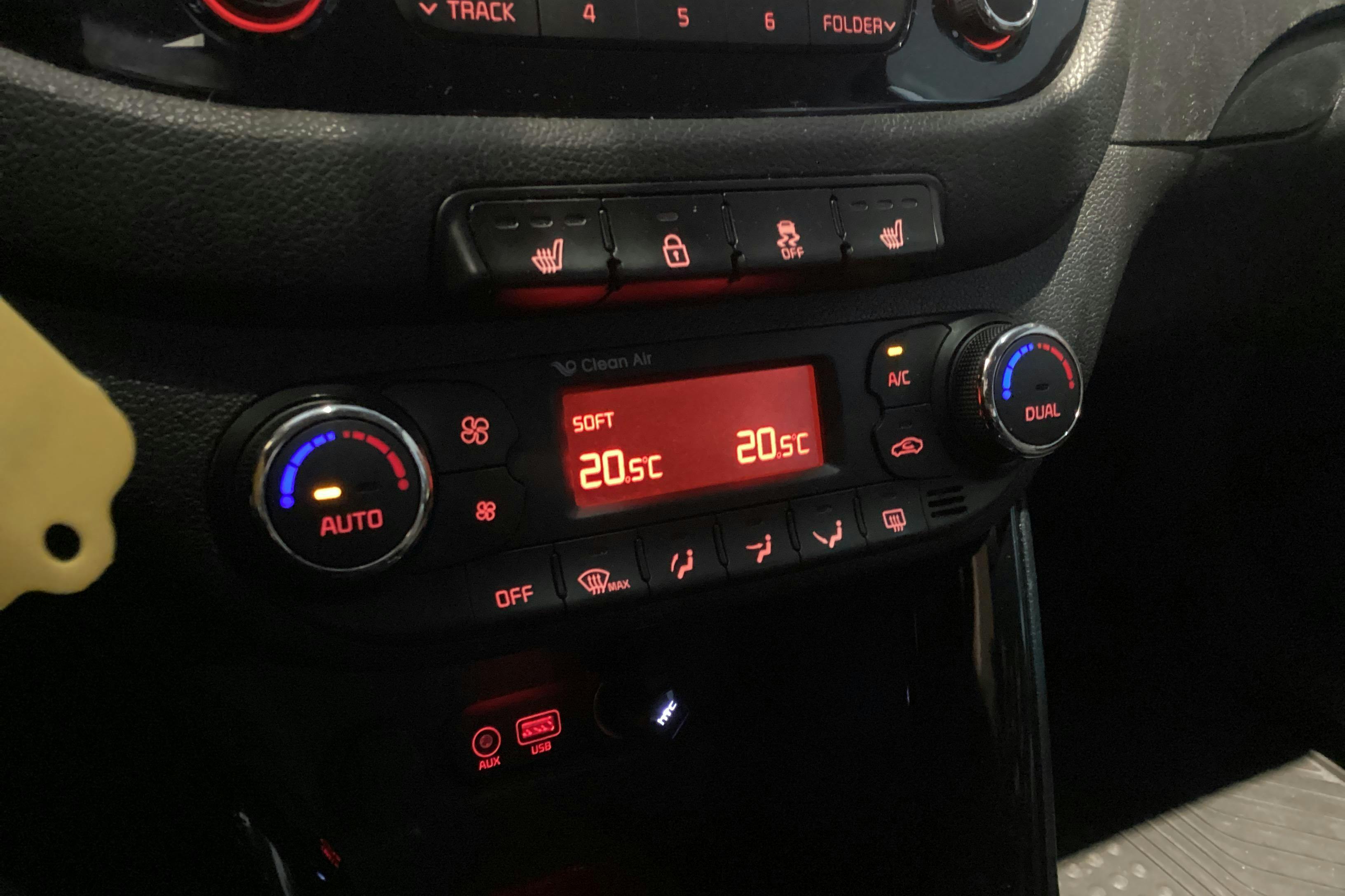KIA Cee'd 1.6 CRDi 5dr (136hk) - 154 390 km - Manuaalinen - valkoinen - 2016