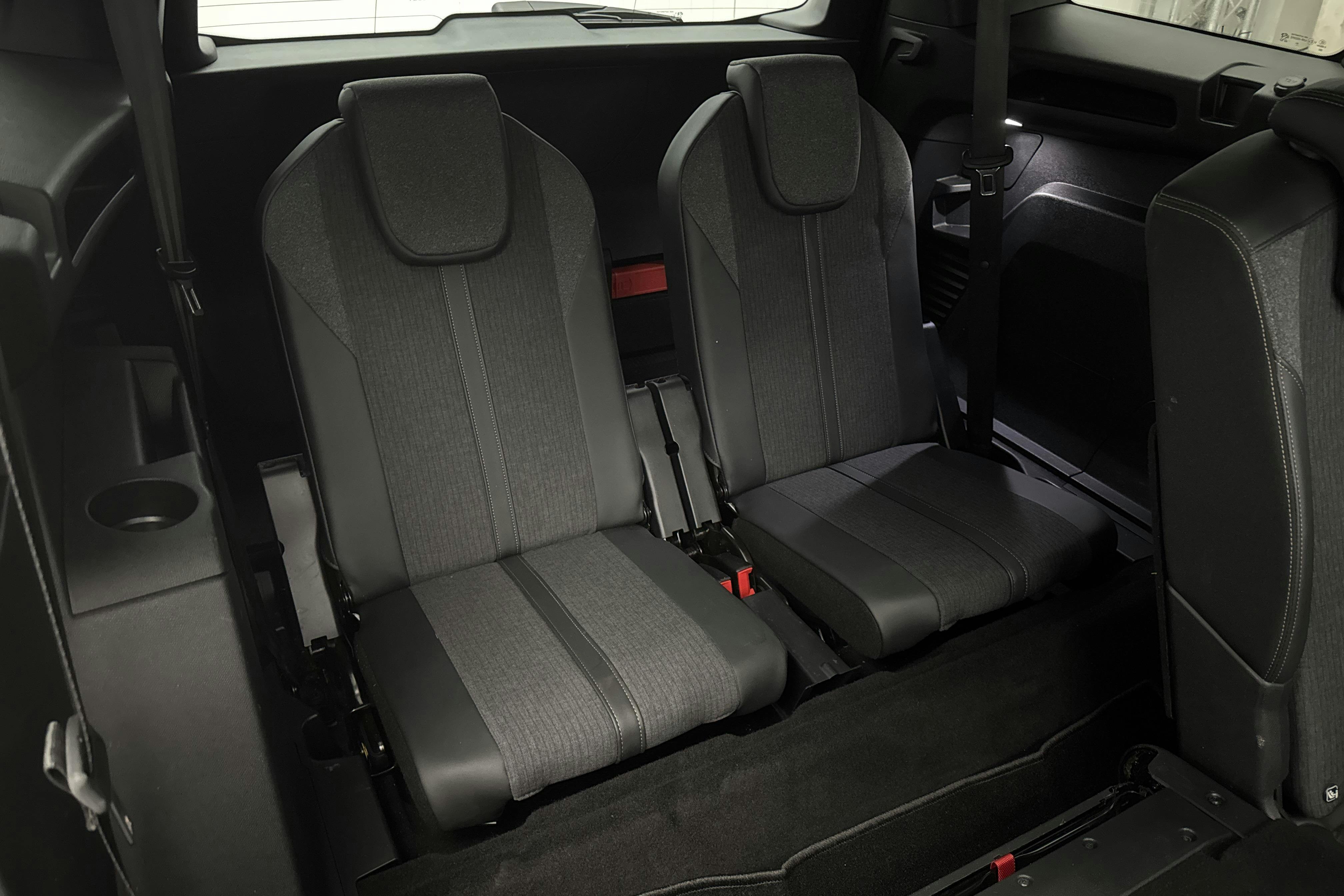 Peugeot 5008 1.6 PureTech (180hk) - 171 930 km - Automatyczna - 2019