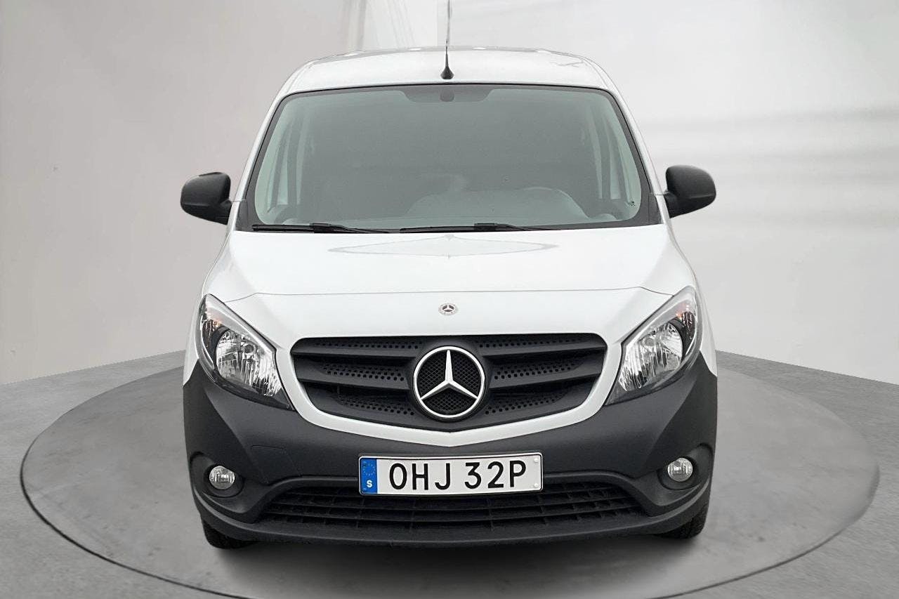 Mercedes Citan 110 1.5 CDI (95hk) - 45 220 km - Käsitsi - valge - 2022