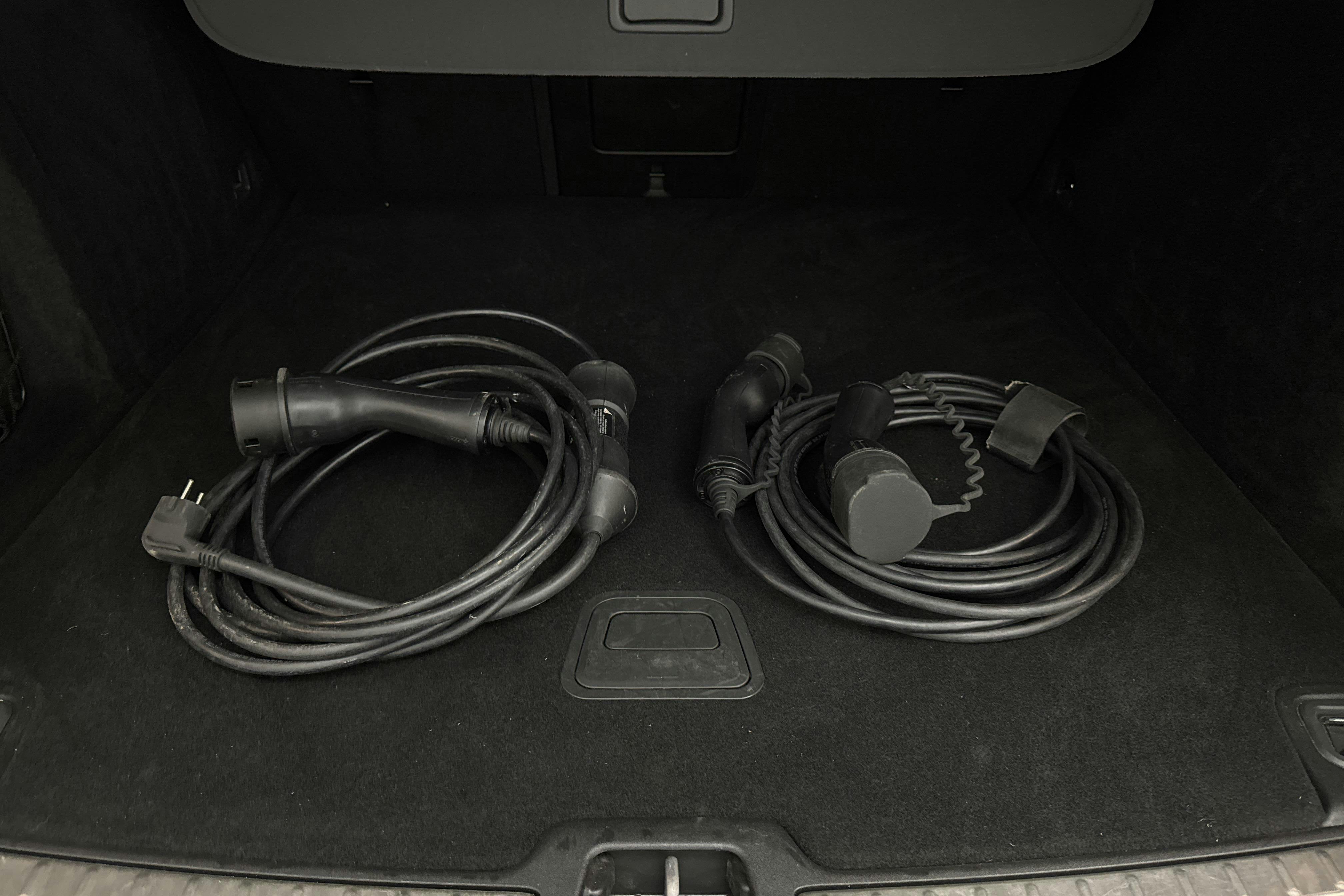 Volvo V60 T6 AWD Recharge (340hk) - 10 356 mil - Automat - svart - 2021