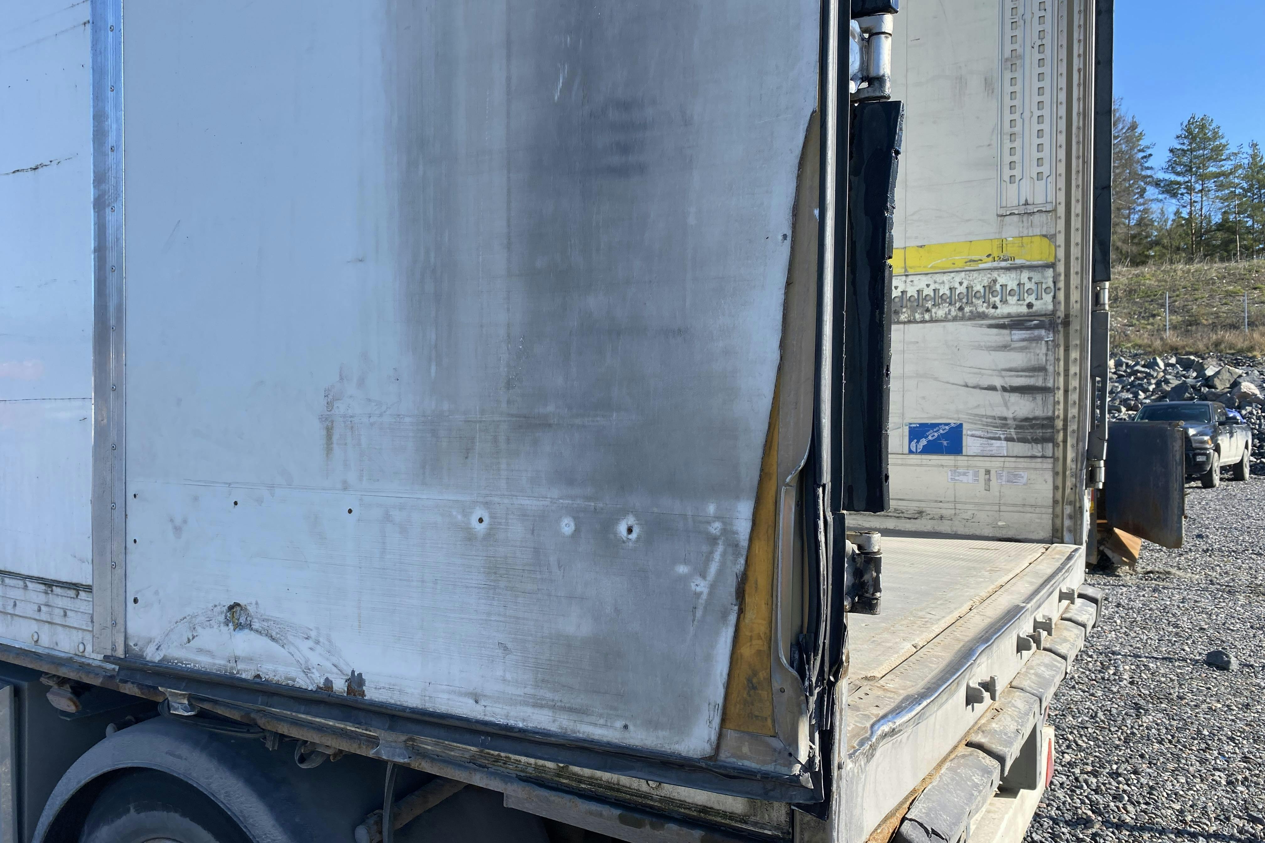 SCHMITZ K0 36 CARGOBULL - 0 km - biały - 2010