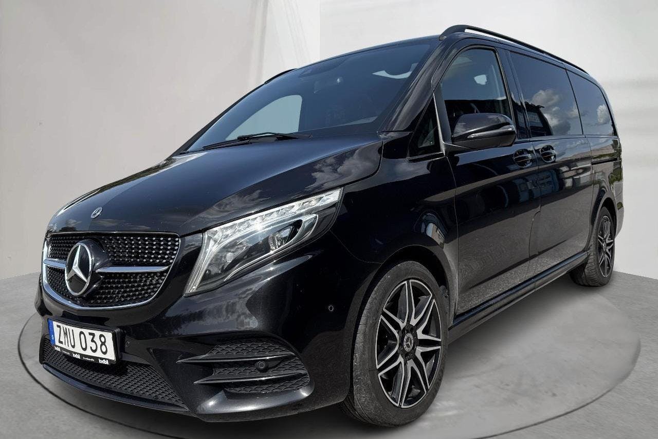 Presentation photo 1 of 28: Mercedes V 300 d 4MATIC W447 (237hk) - 154 240 km - Automatic - black - 2022