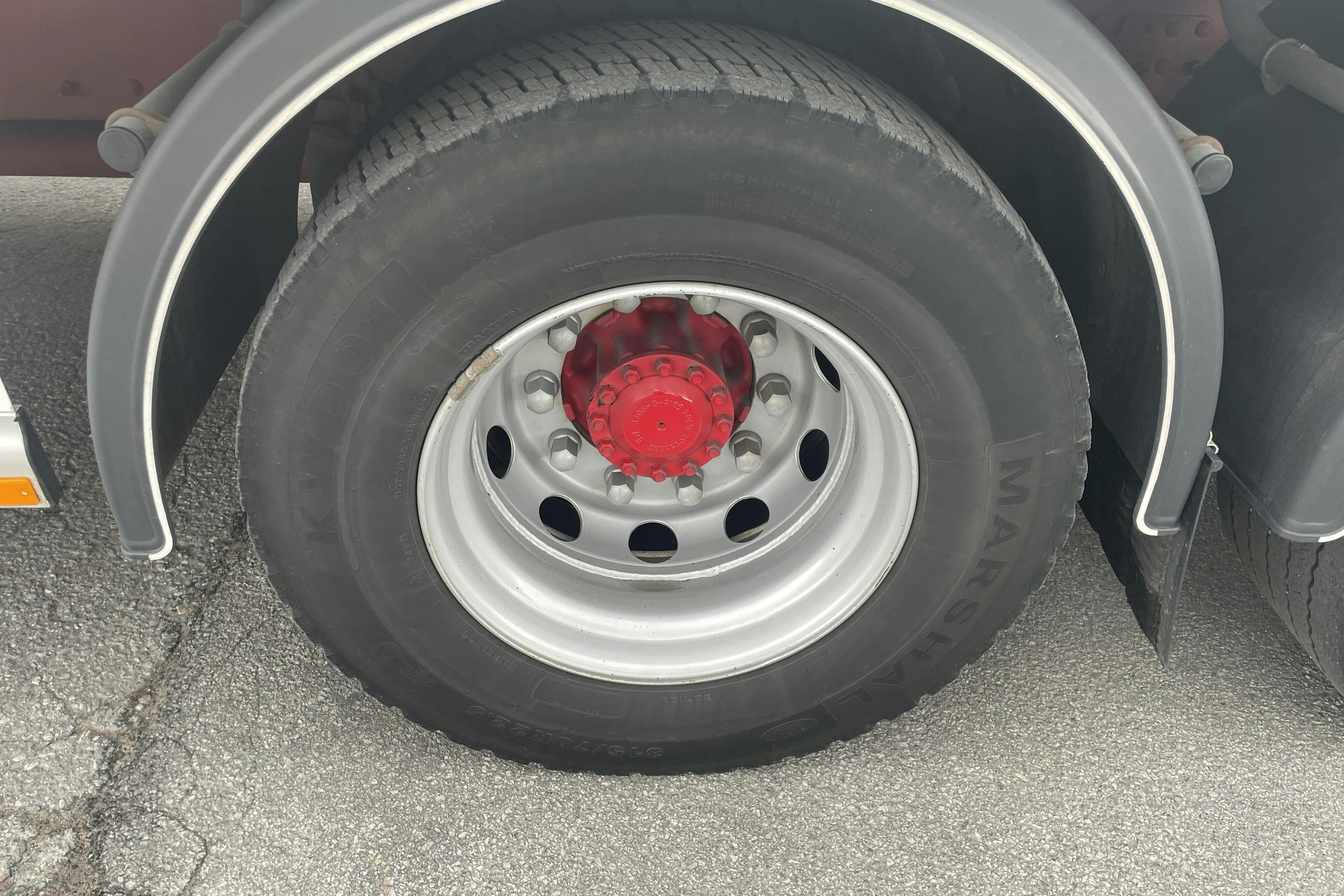 VOLVO FM330 - 486 966 km - Automaattinen - valkoinen - 2019