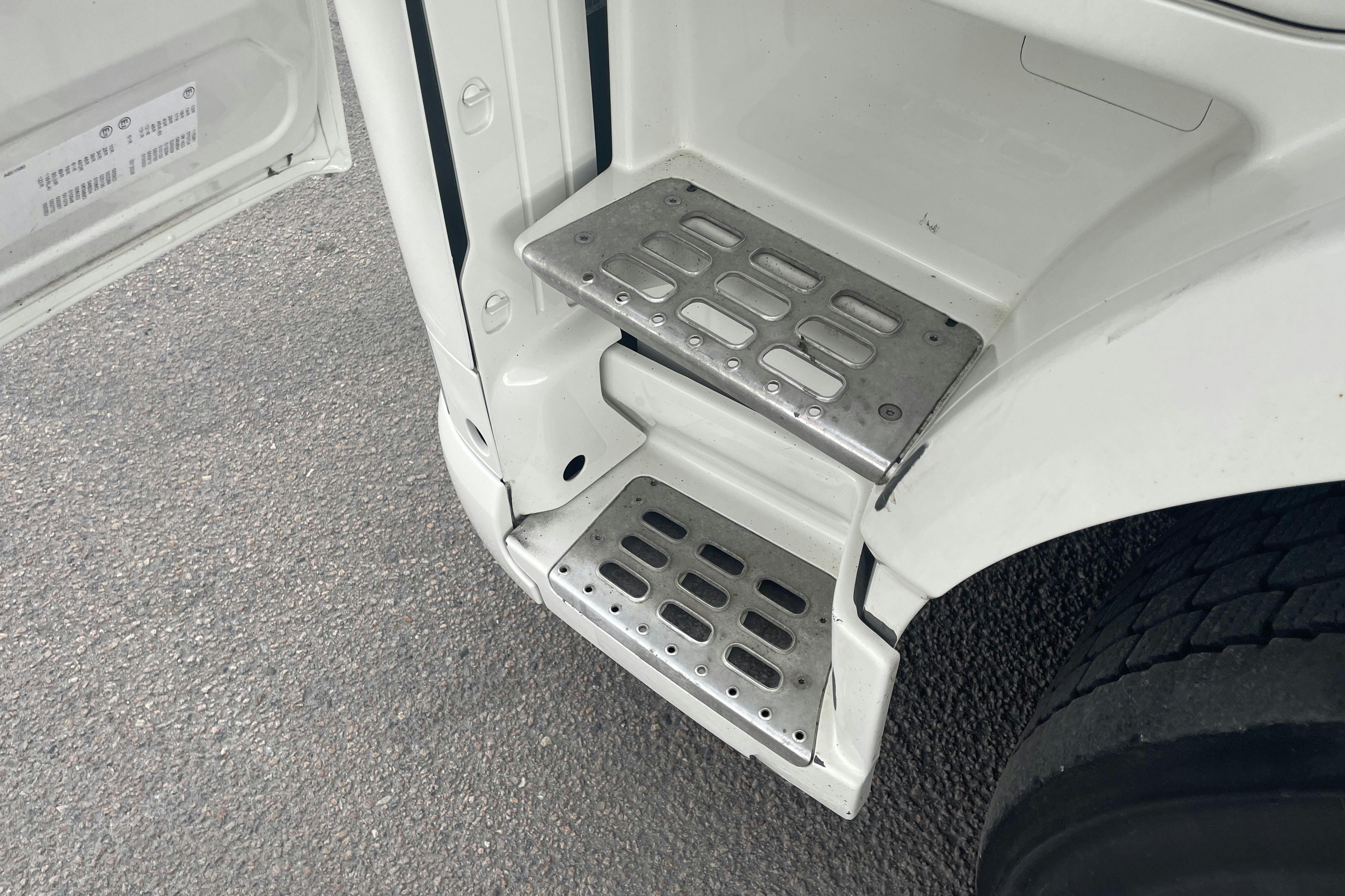 VOLVO FM330 - 486 966 km - Automaattinen - valkoinen - 2019