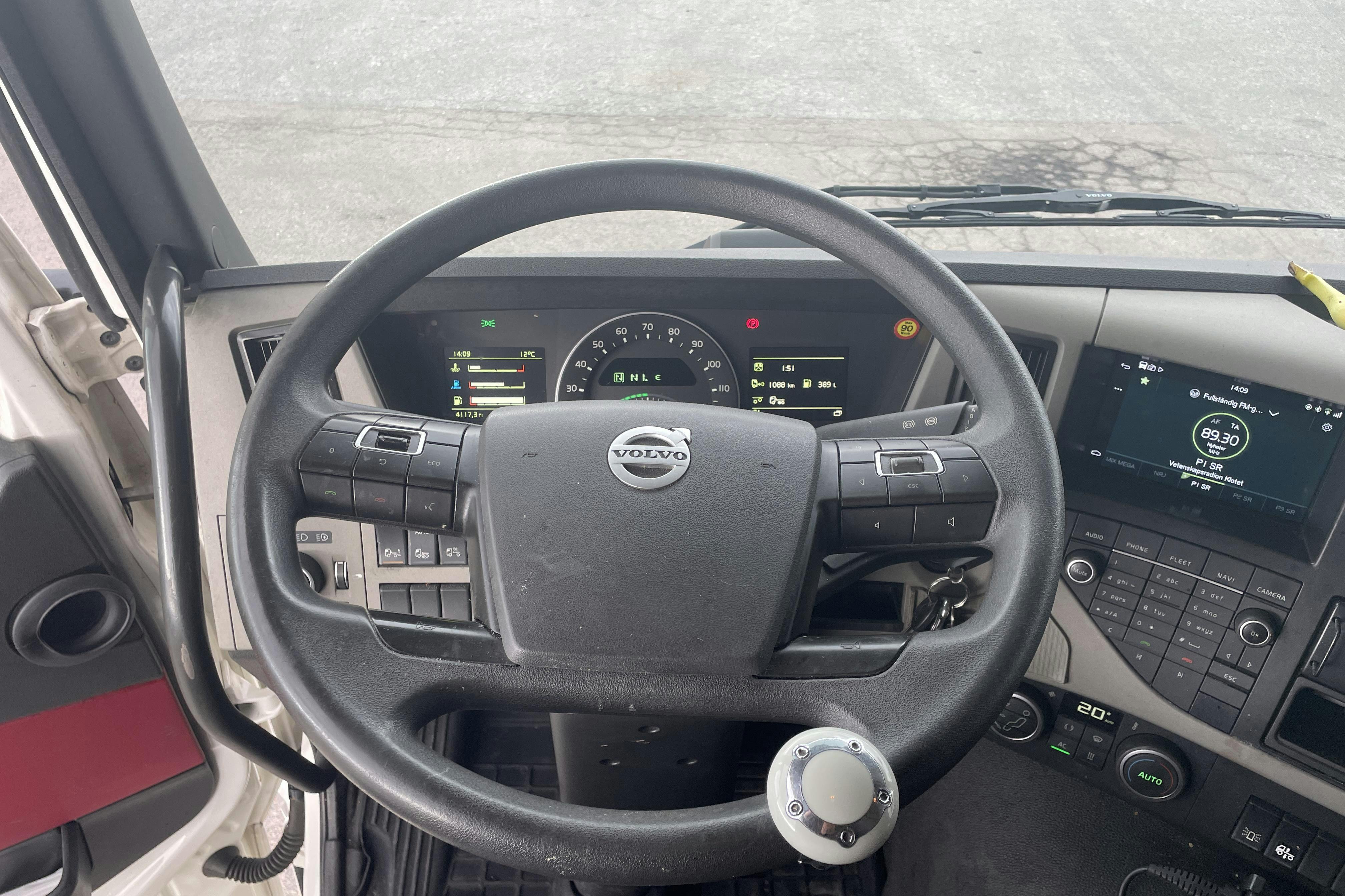 VOLVO FM330 - 486 966 km - Automaattinen - valkoinen - 2019