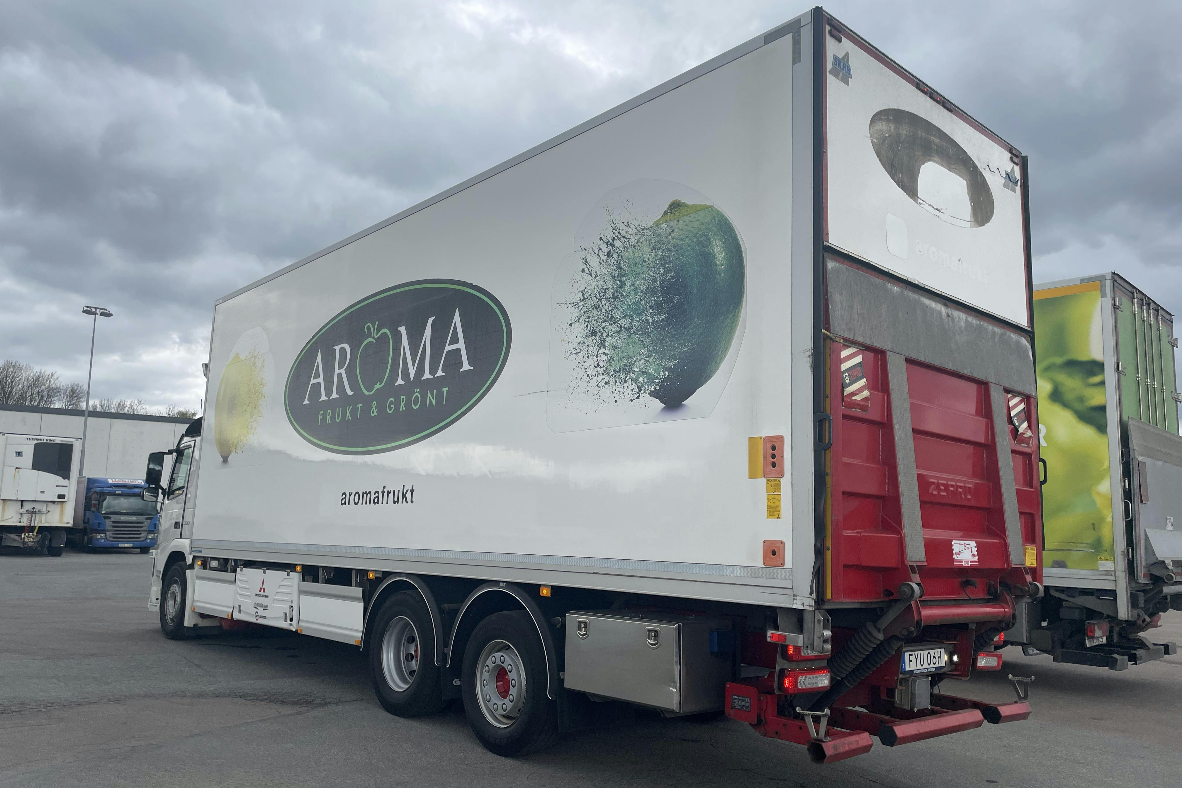 VOLVO FM330 - 486 966 km - Automaattinen - valkoinen - 2019