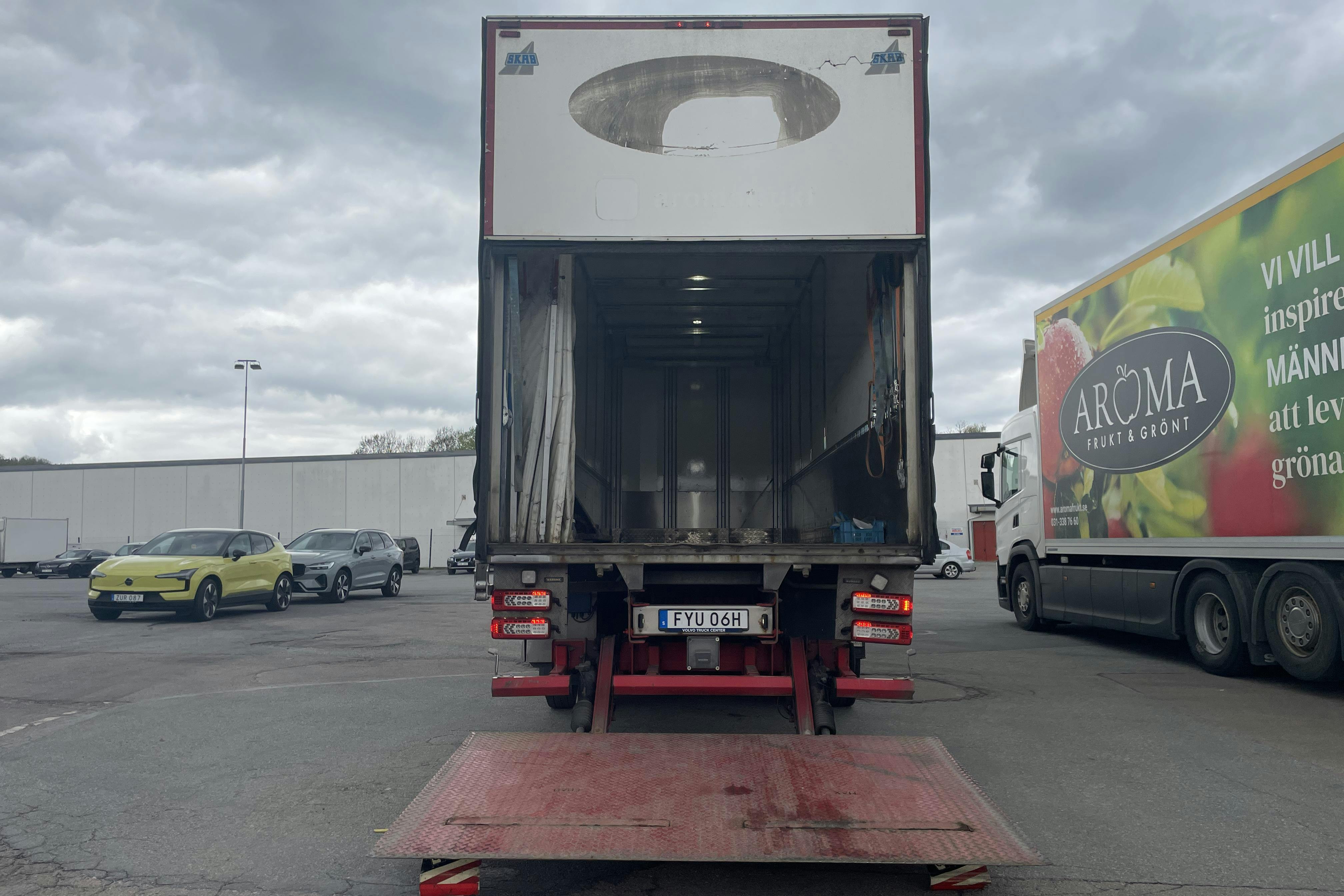 VOLVO FM330 - 486 966 km - Automaattinen - valkoinen - 2019